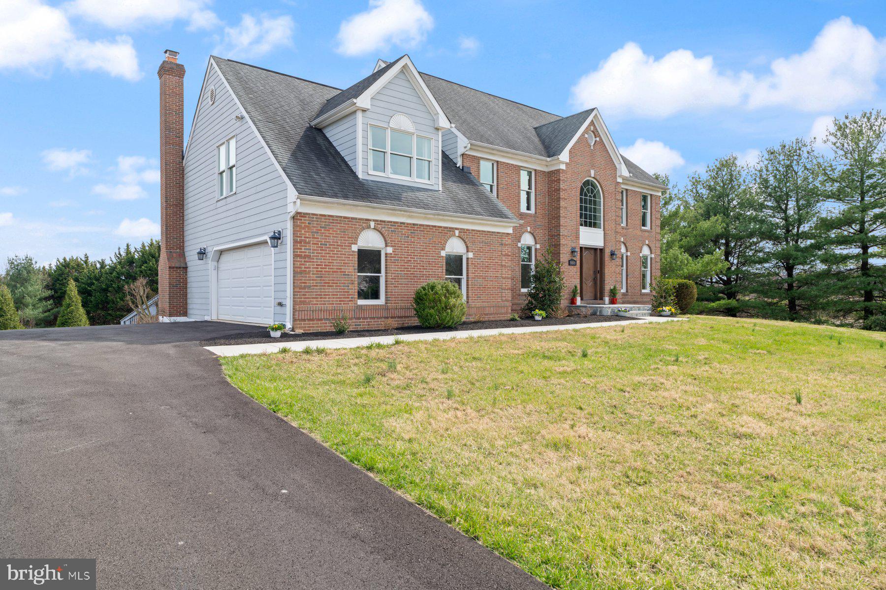 CAMDEN DOWNS - Residential