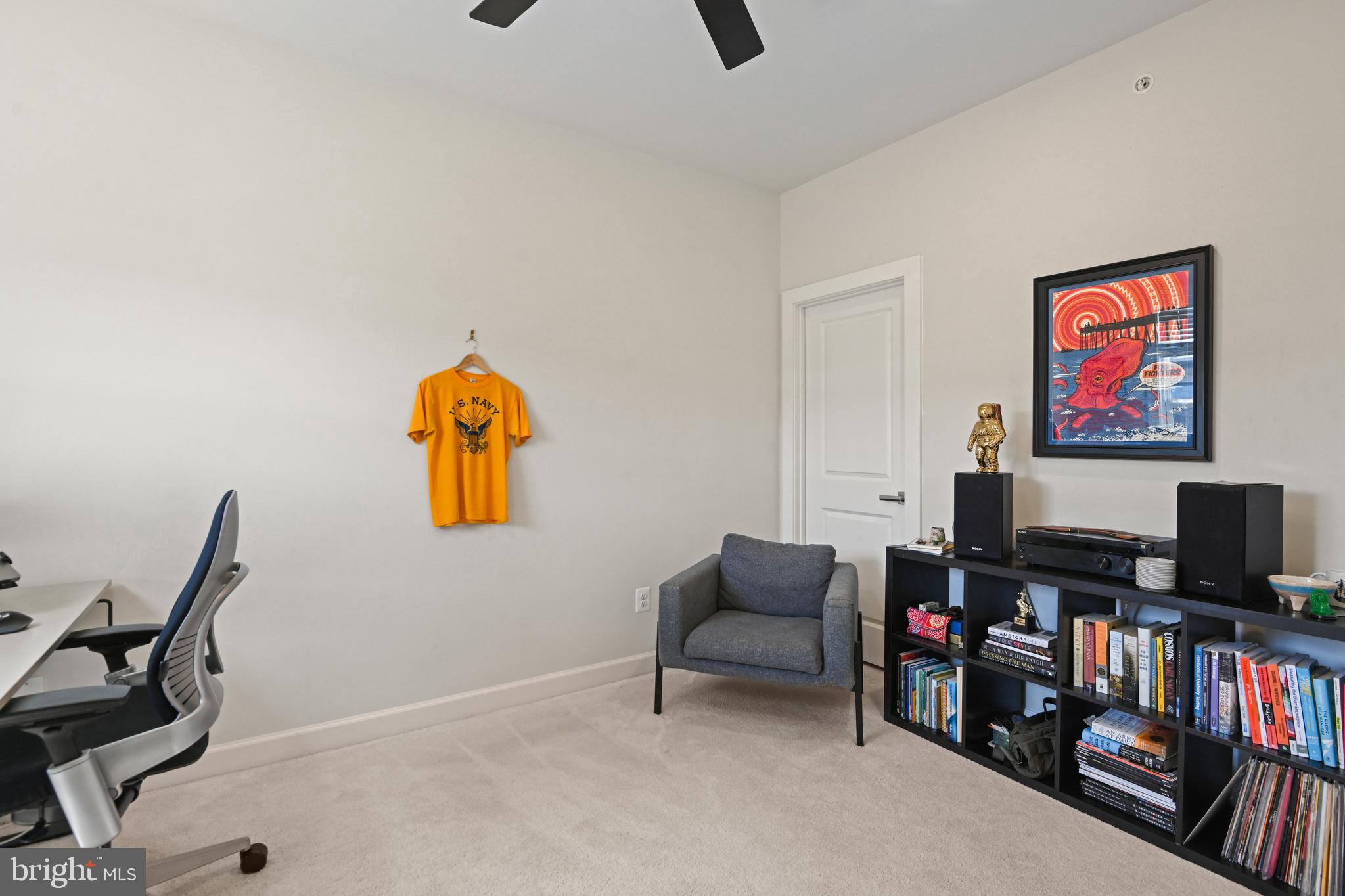 ONE LOUDOUN - Residential