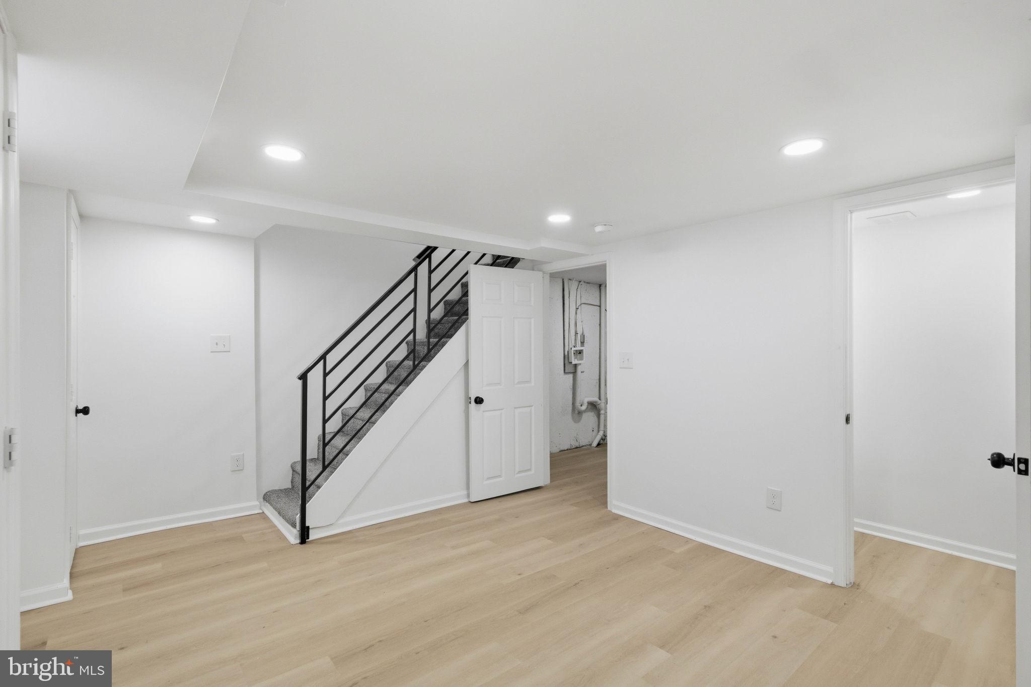 OVERBROOK PARK - Residential