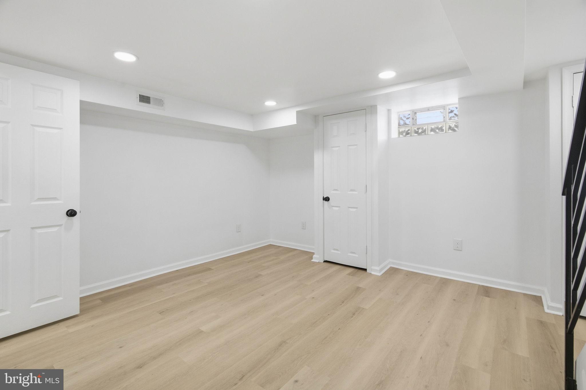 OVERBROOK PARK - Residential