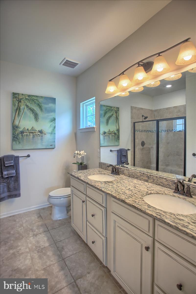 STRAY WINDS FARM - Residential