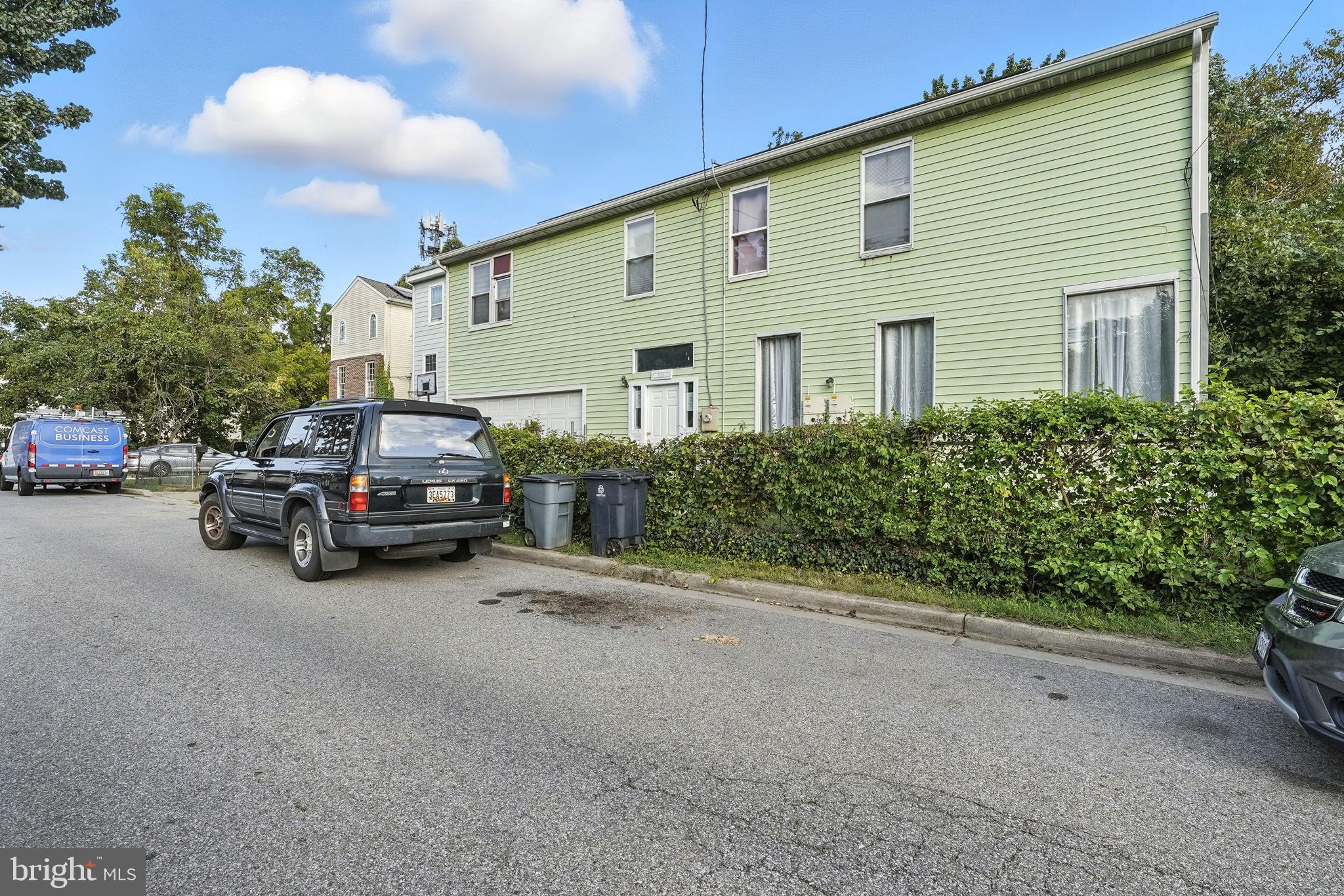 CAPITOL HEIGHTS - Residential