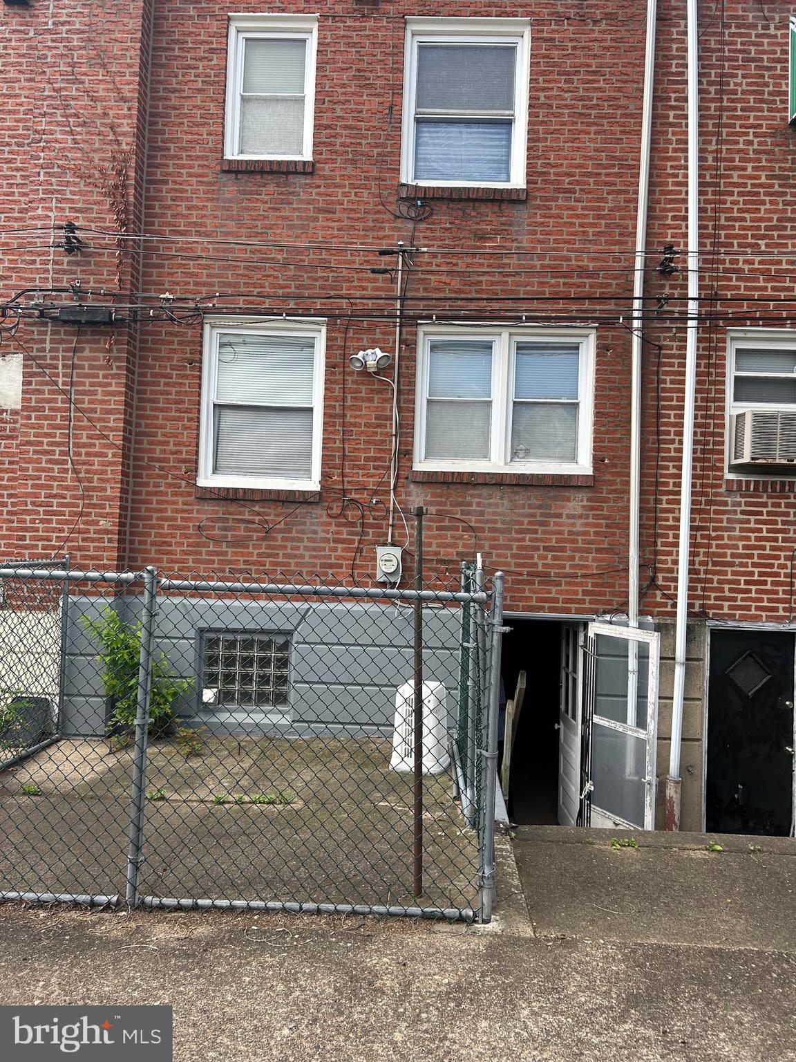 FRANKFORD - Residential