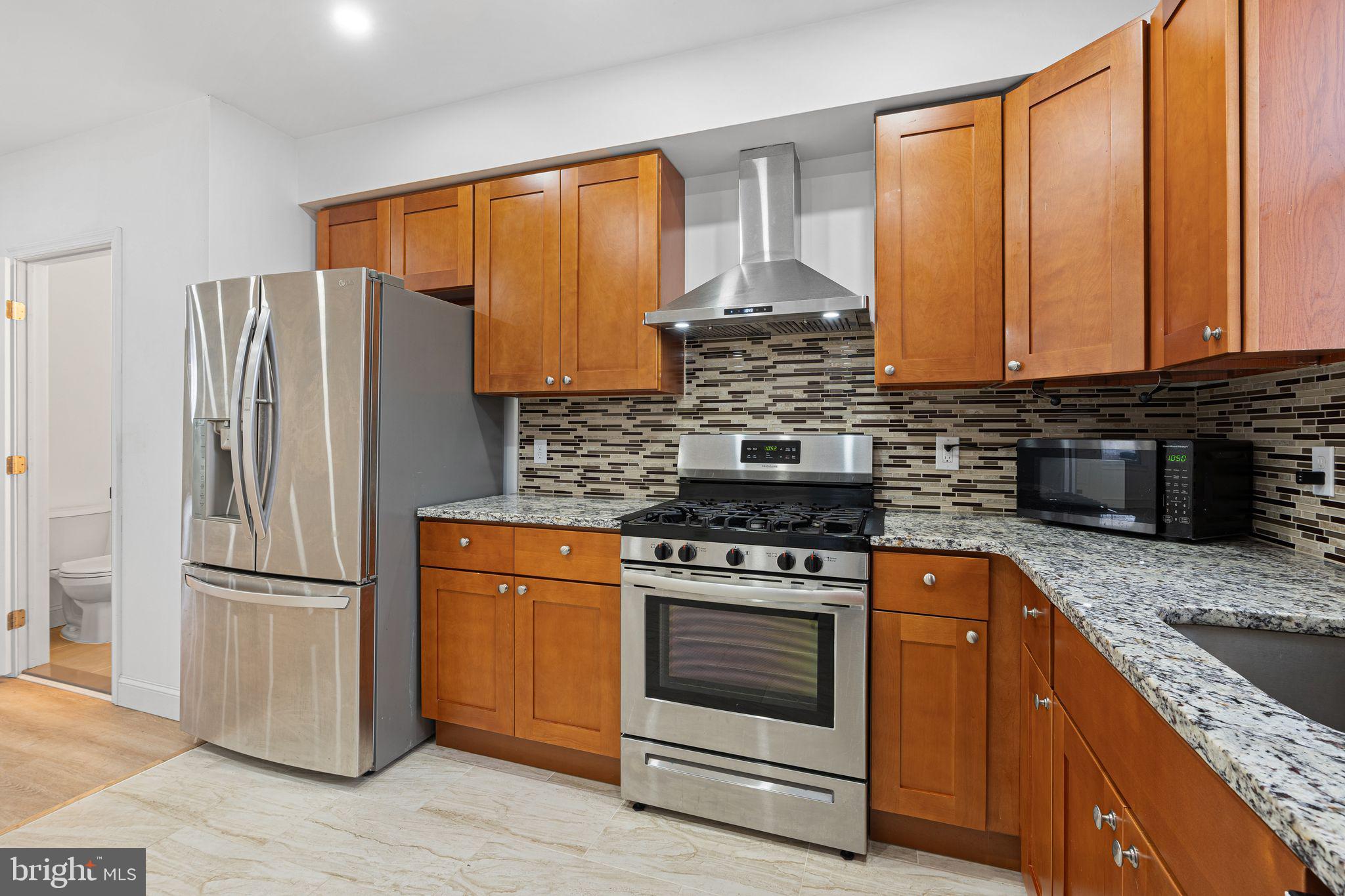 PHILADELPHIA (NORTHEAST) - Residential