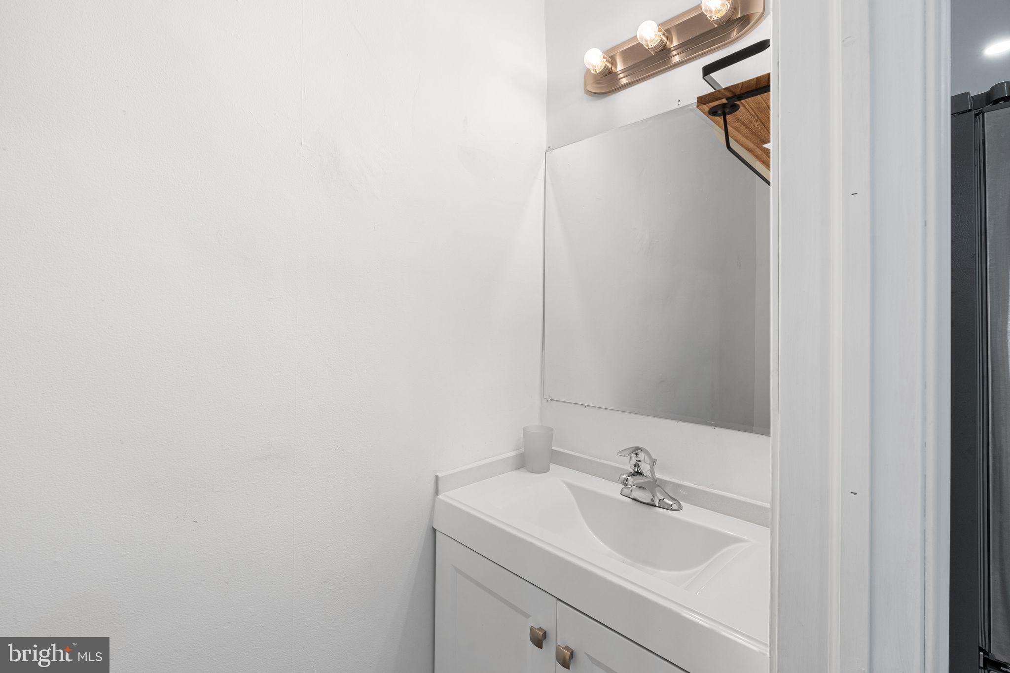 PHILADELPHIA (NORTHEAST) - Residential