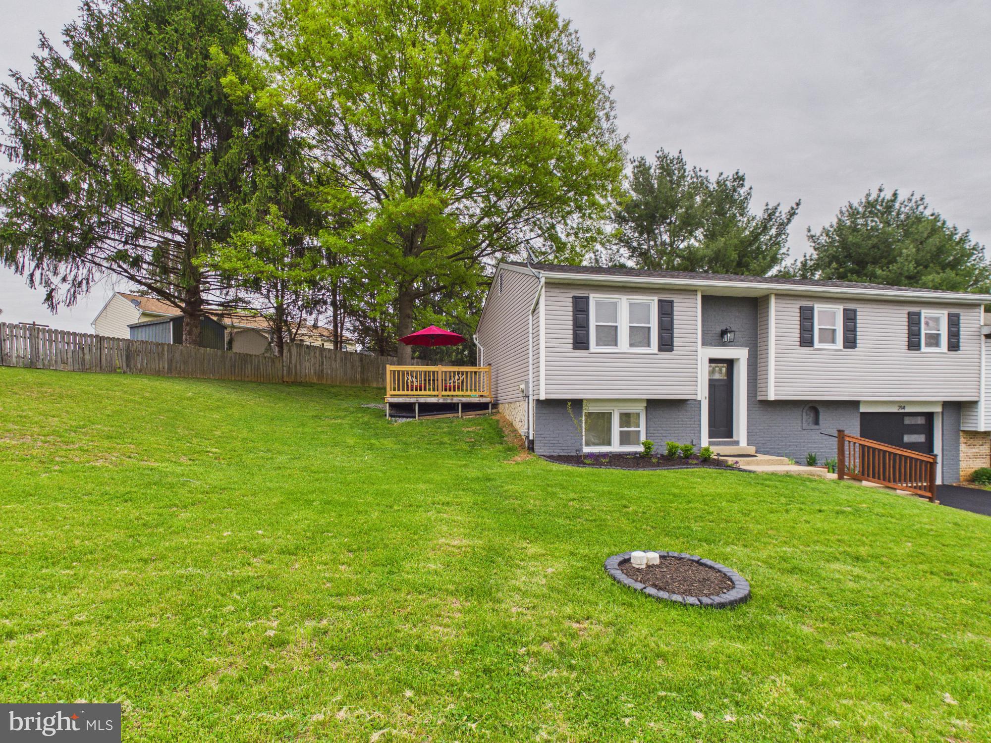 214 BREWSTER DRIVE