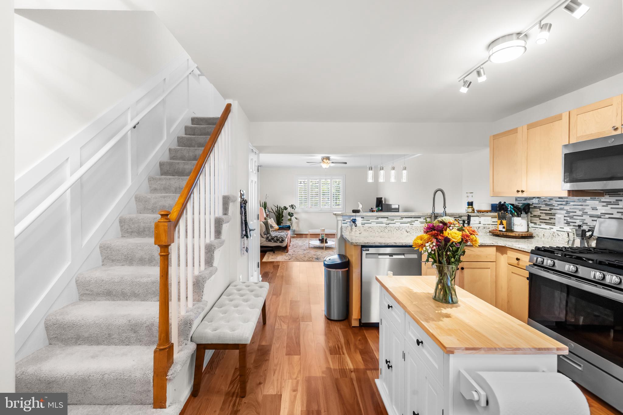 PARKSIDE AT ALEXANDRIA - Residential