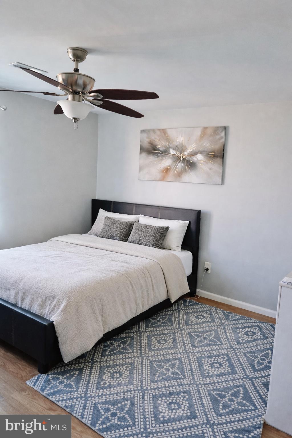 FAIRLAWN - Residential