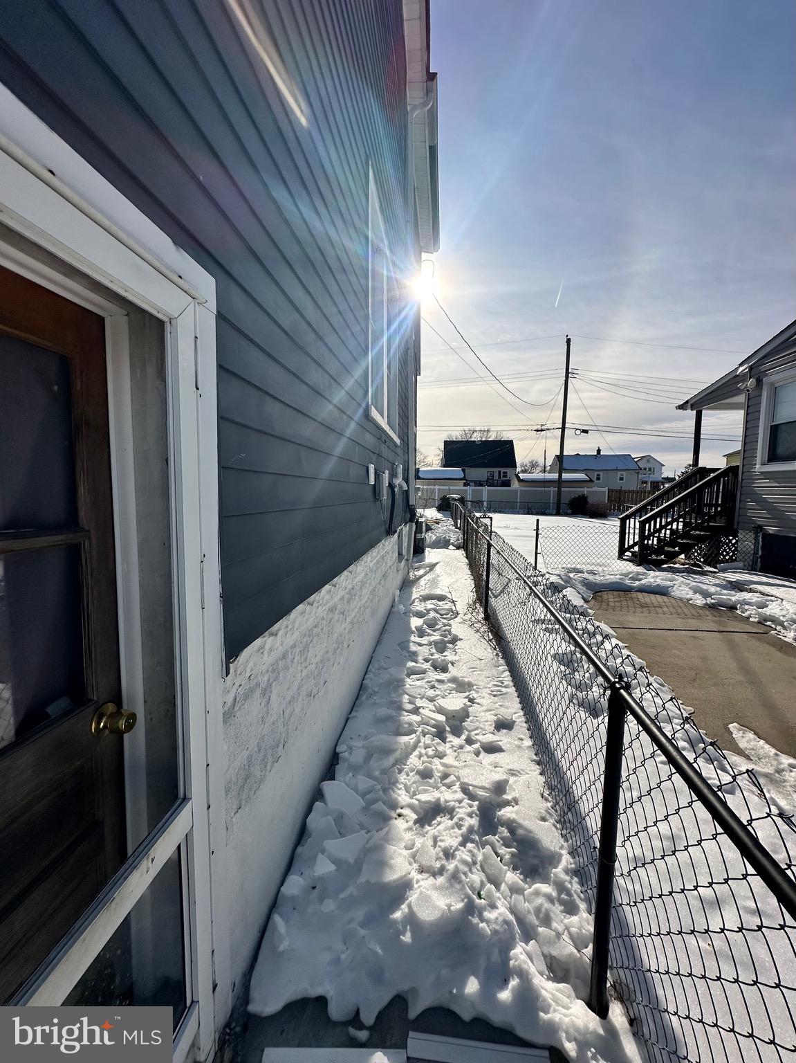 FAIRLAWN - Residential