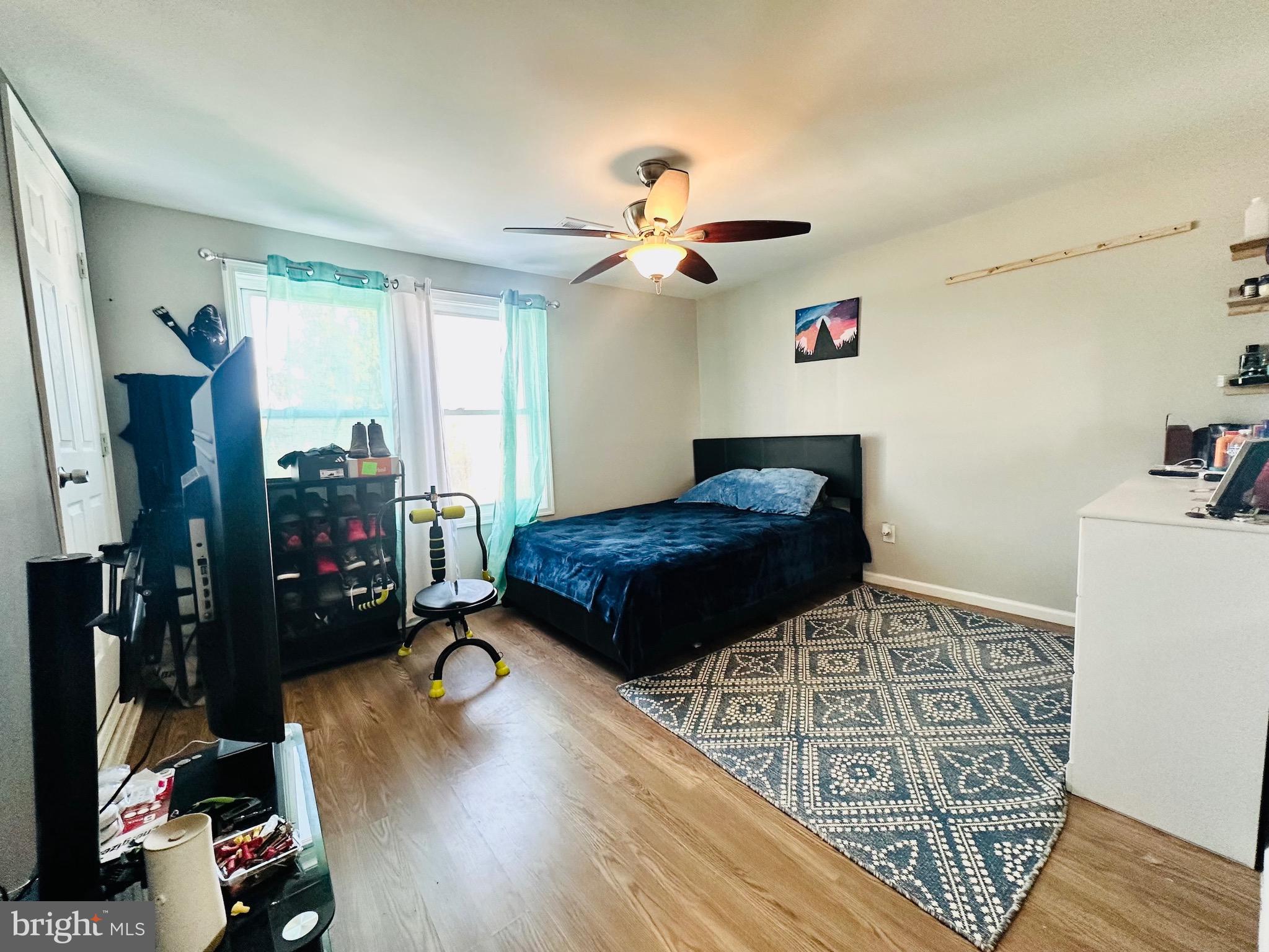 FAIRLAWN - Residential