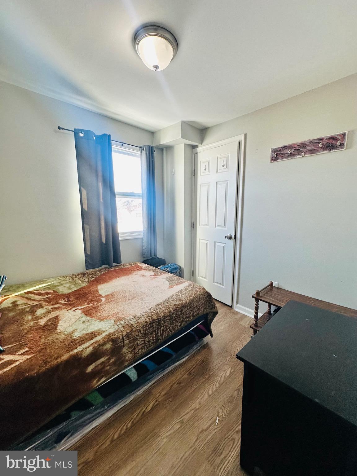 FAIRLAWN - Residential