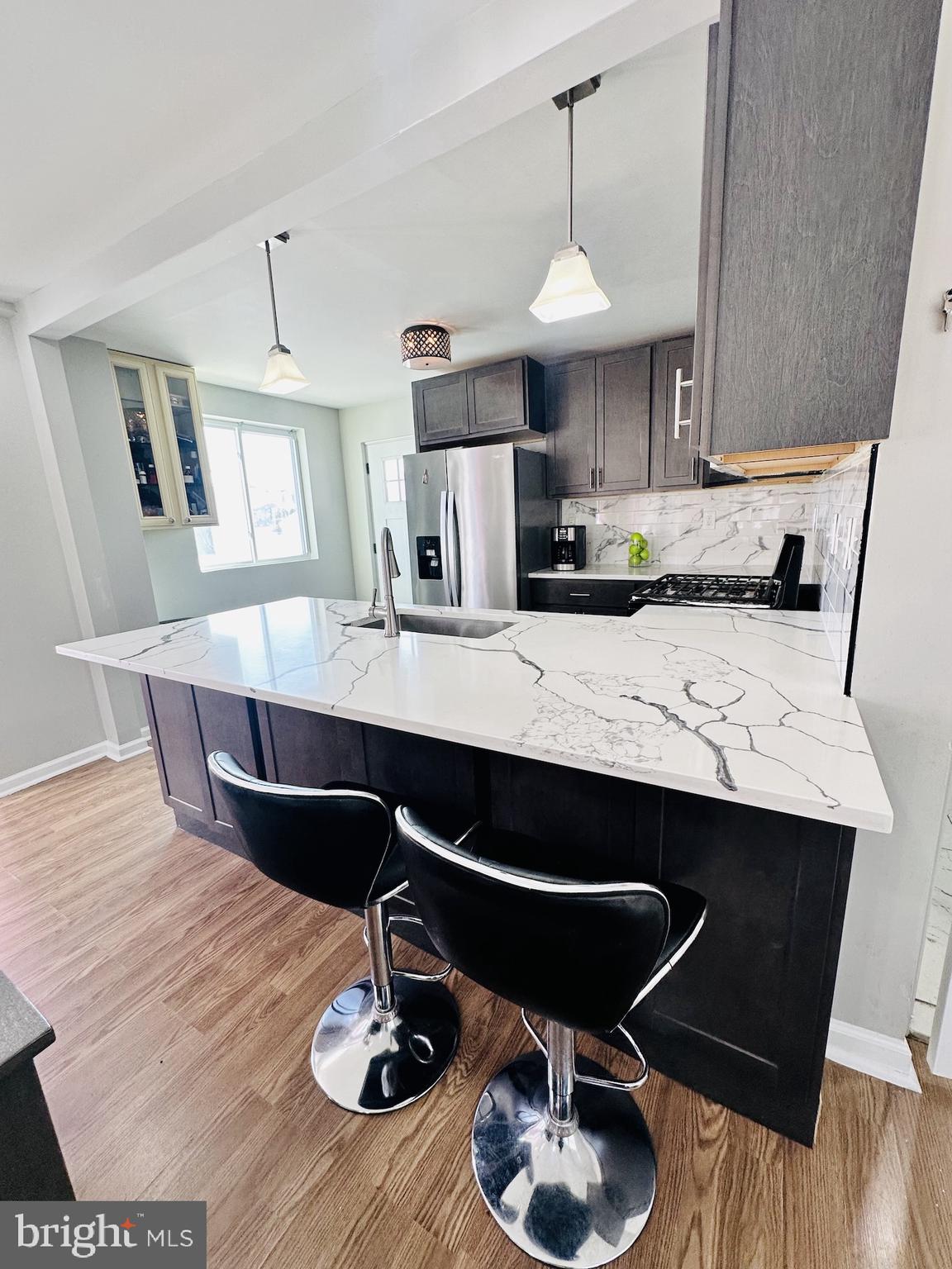 FAIRLAWN - Residential