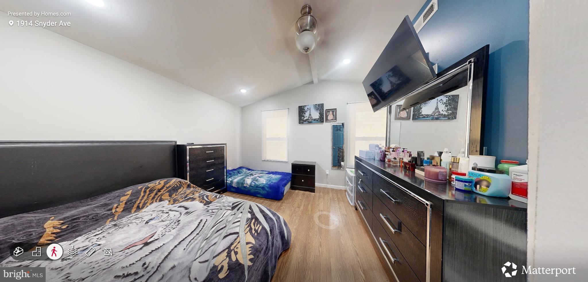 FAIRLAWN - Residential