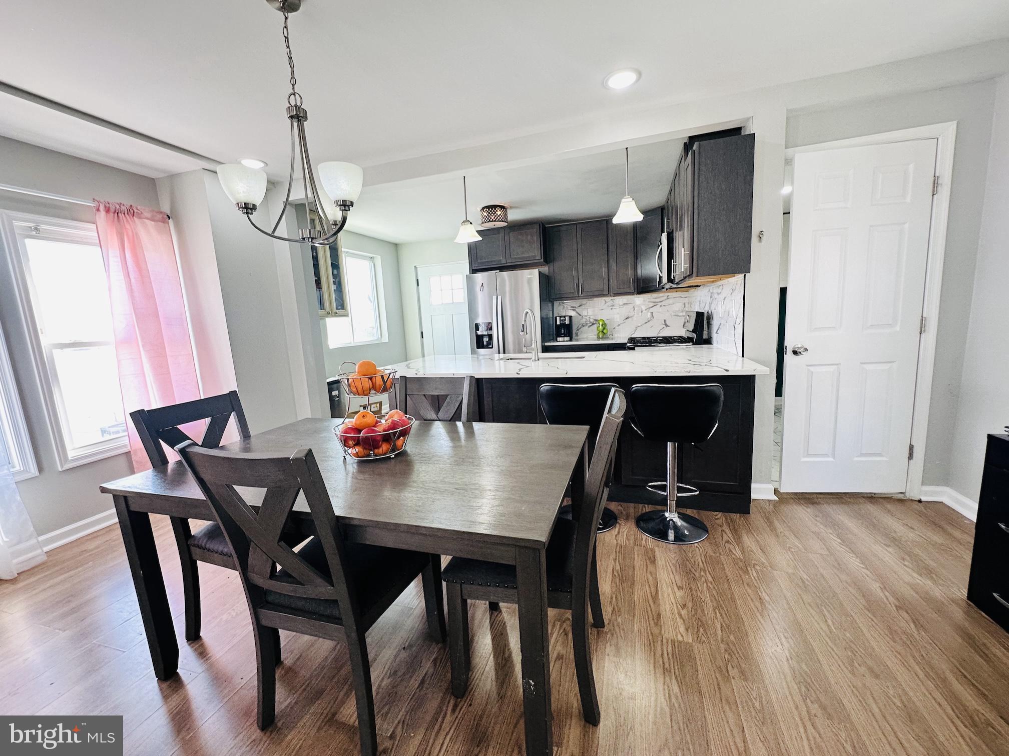 FAIRLAWN - Residential