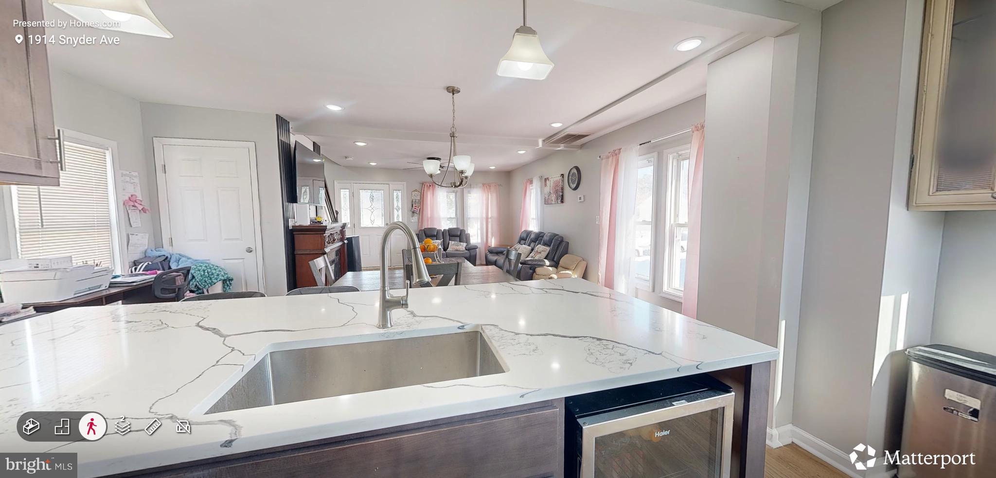 FAIRLAWN - Residential