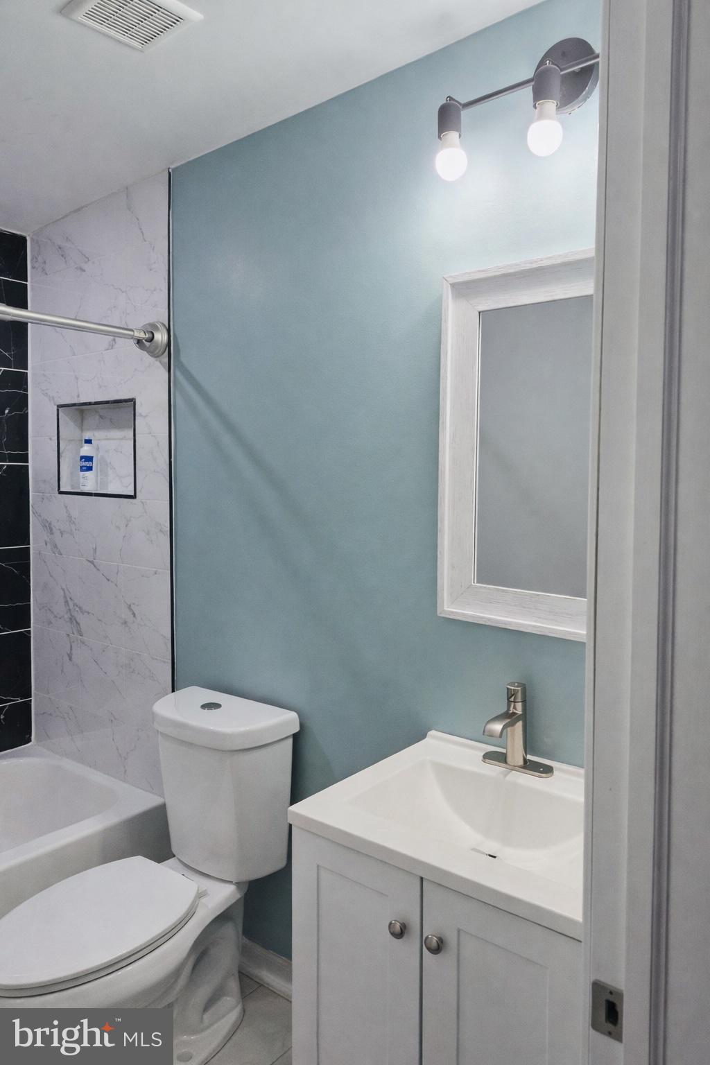 FAIRLAWN - Residential