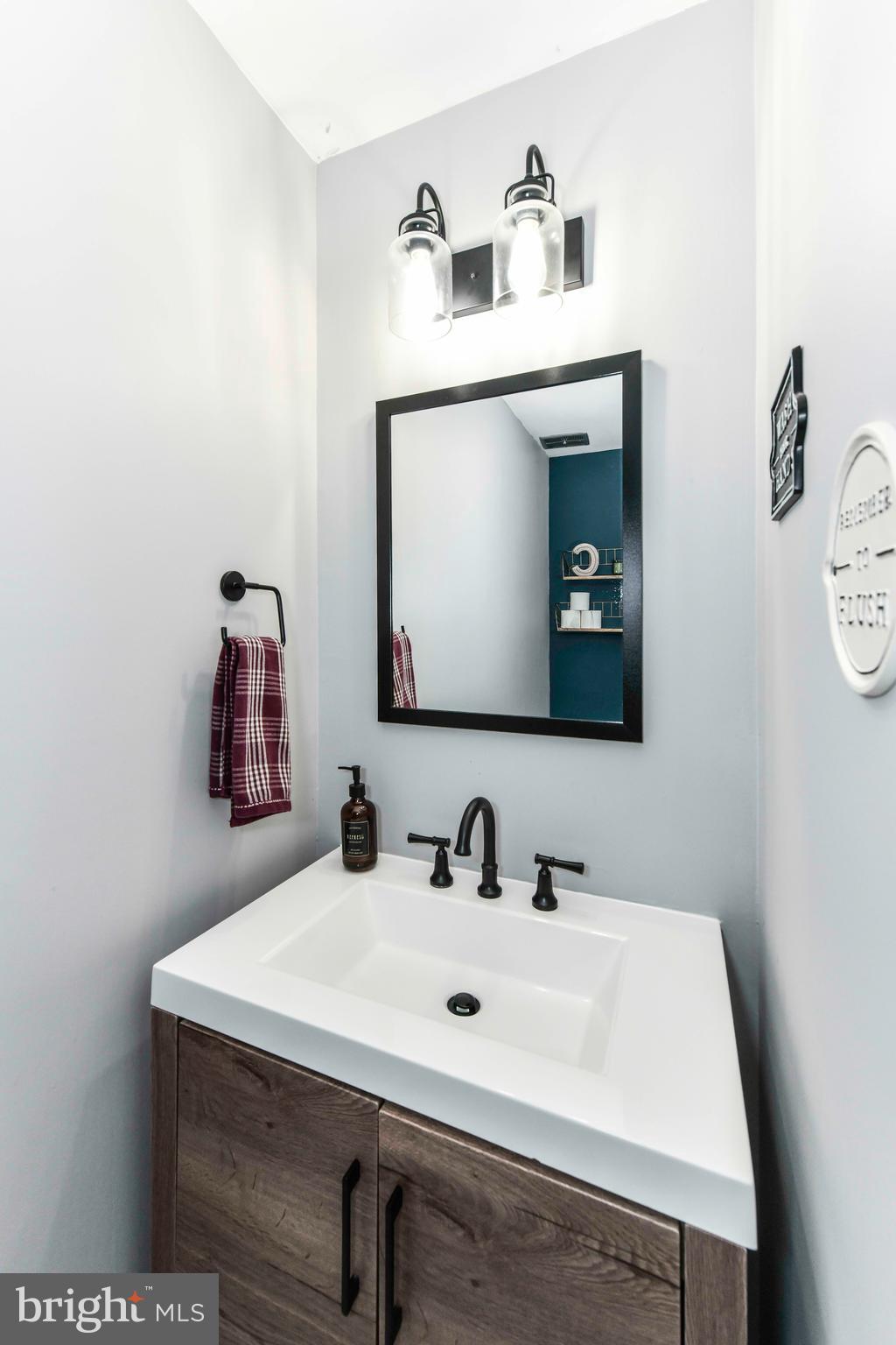 RESTON - Residential Lease