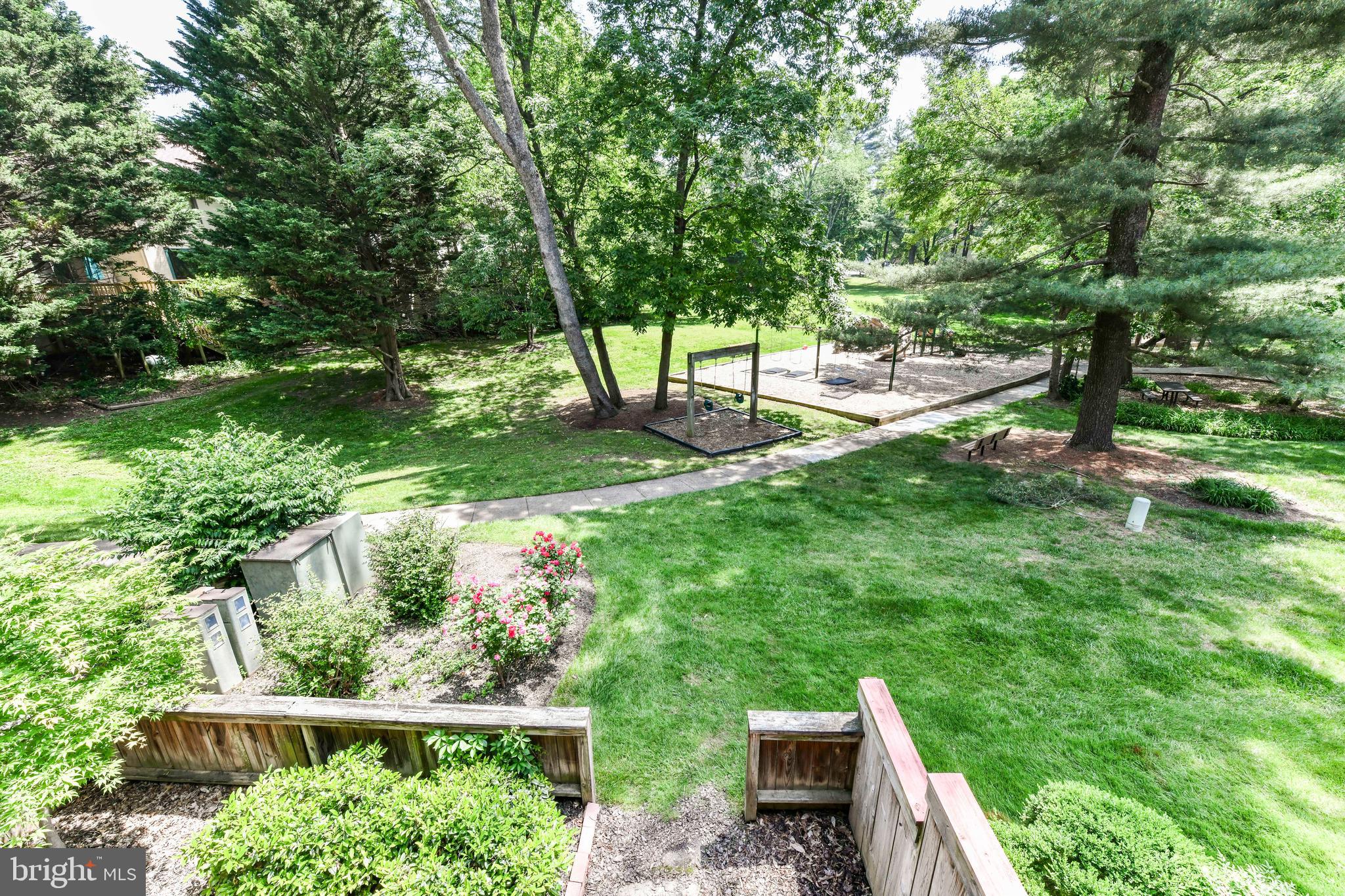 RESTON - Residential Lease