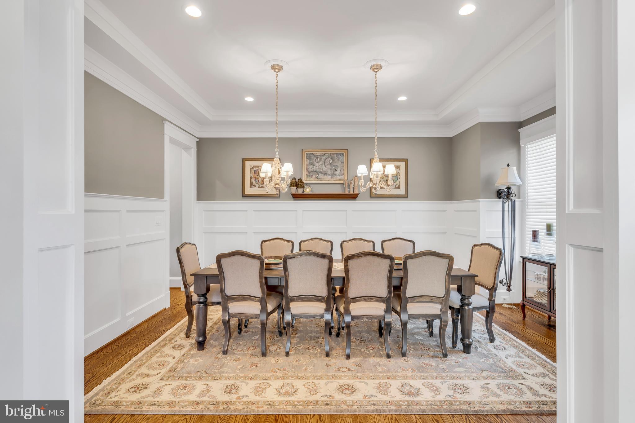 VIENNA WOODS - Residential