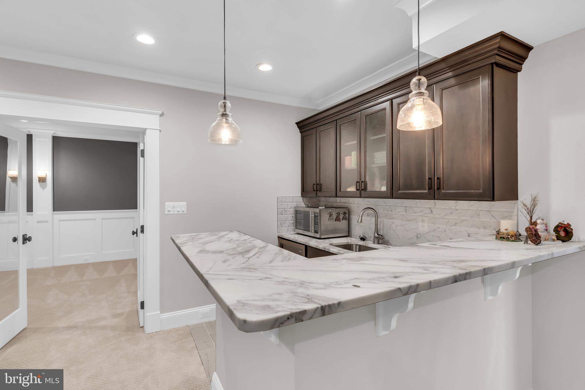 VIENNA WOODS - Residential