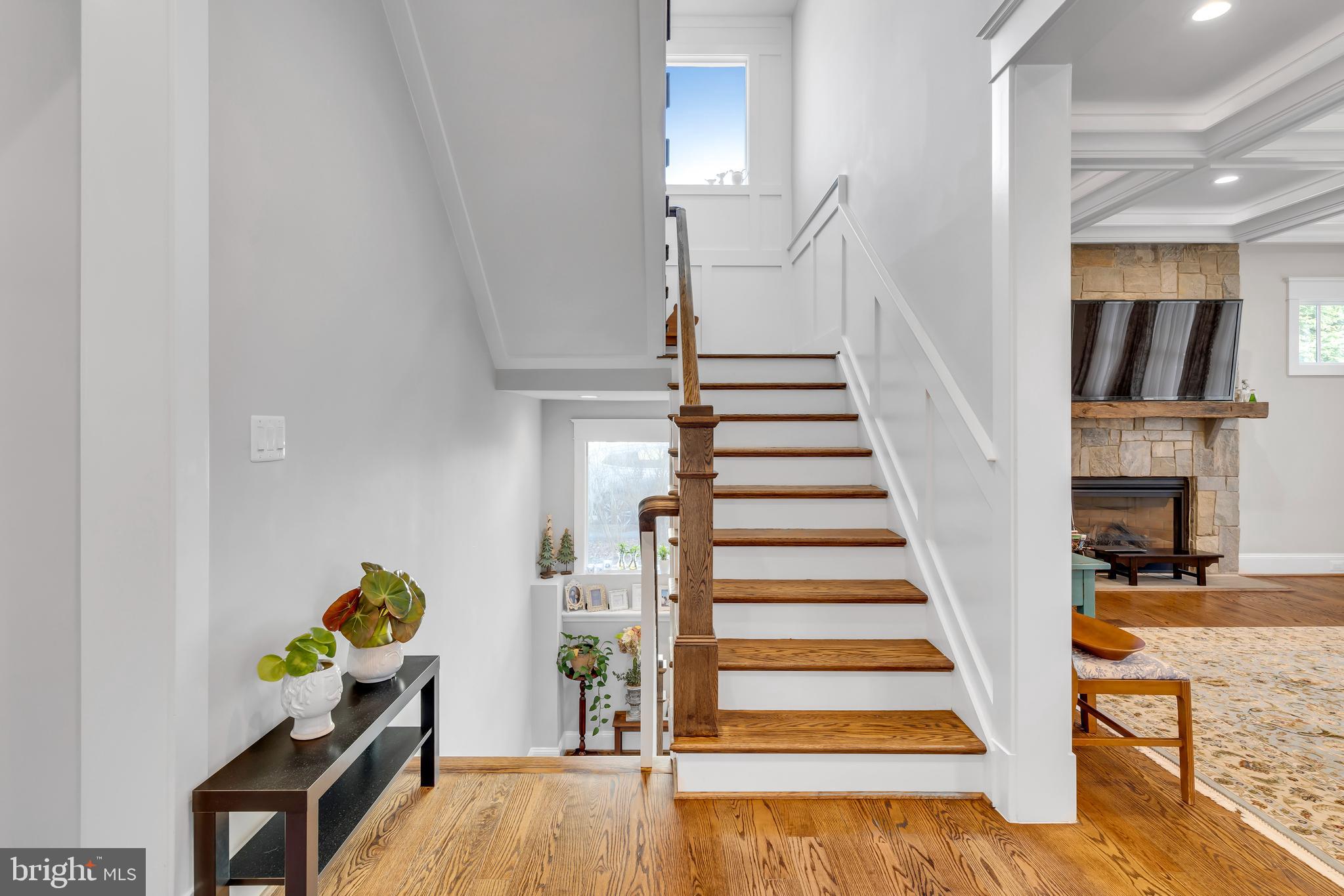 VIENNA WOODS - Residential