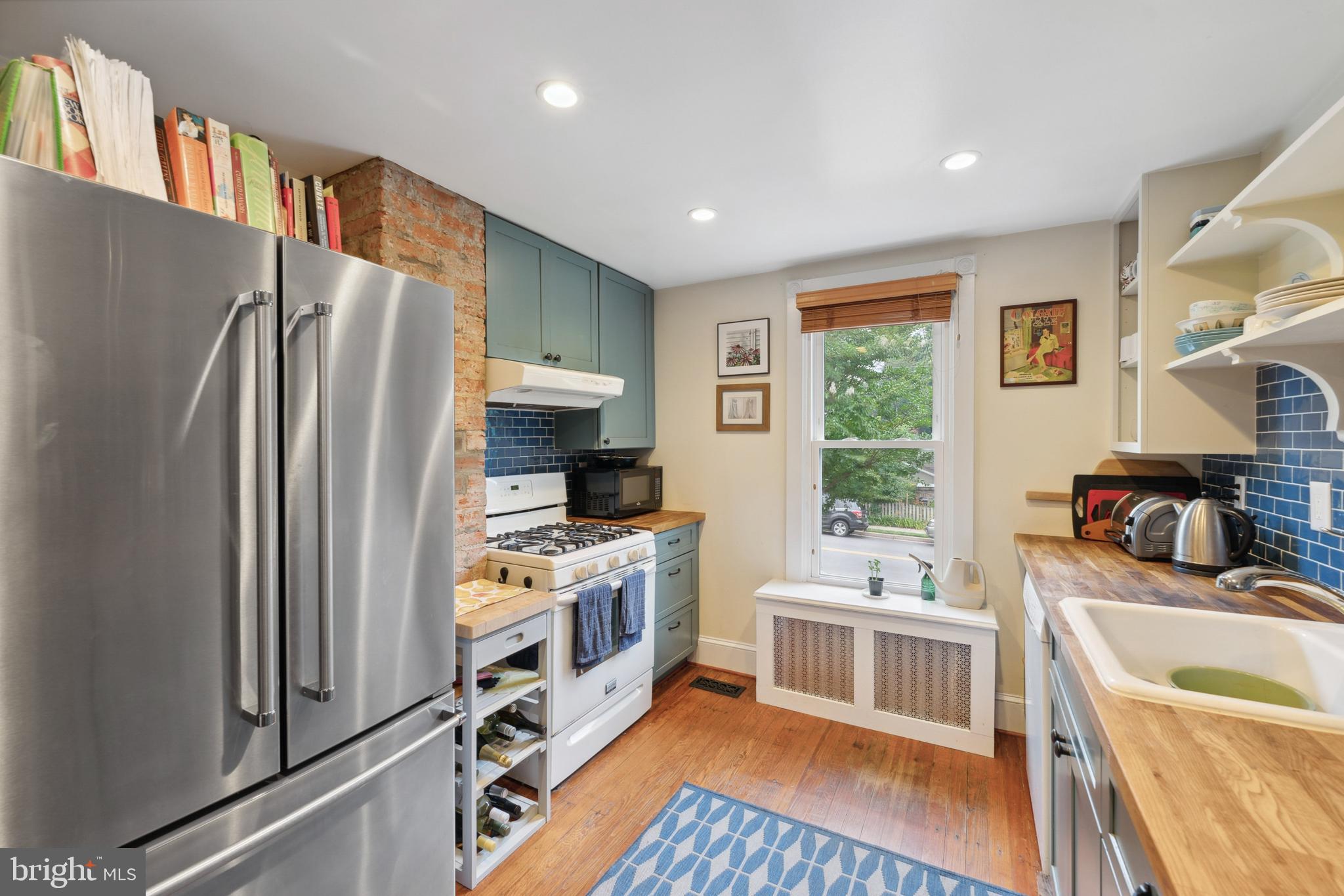 BARCROFT - Residential