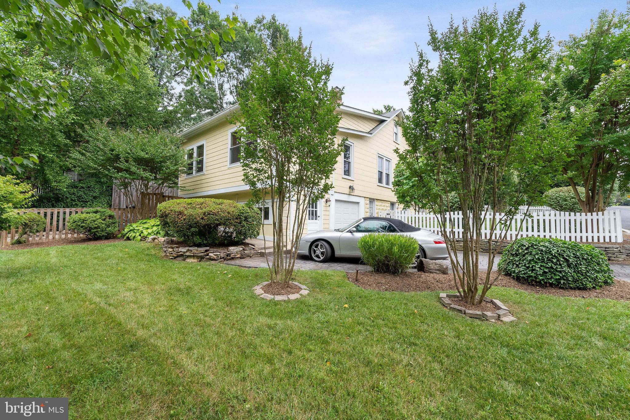 BARCROFT - Residential