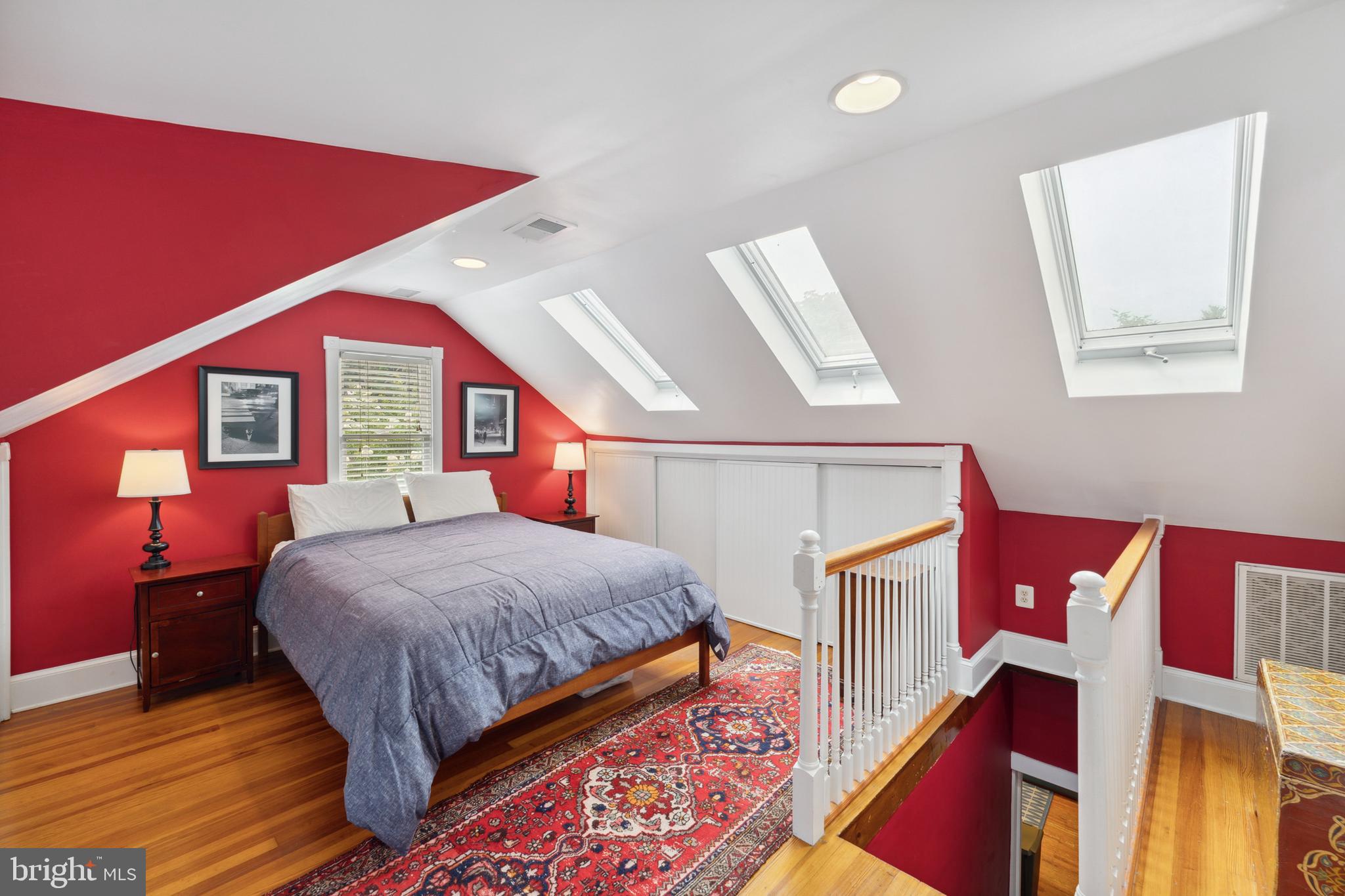 BARCROFT - Residential