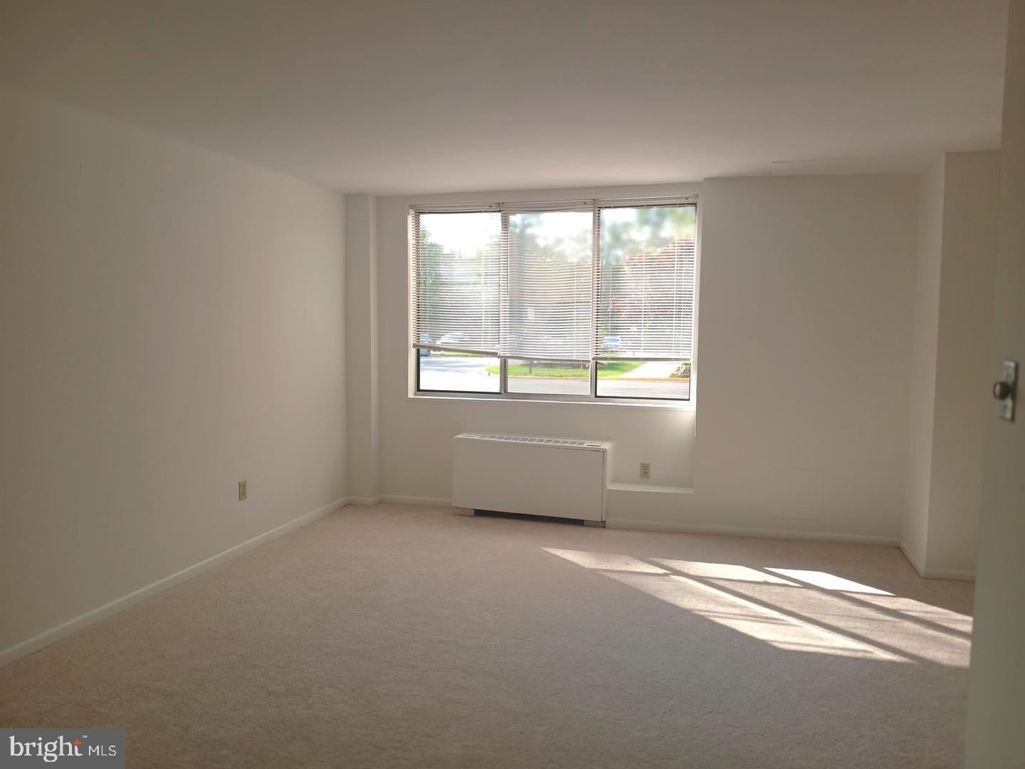 6641 WAKEFIELD DRIVE 105