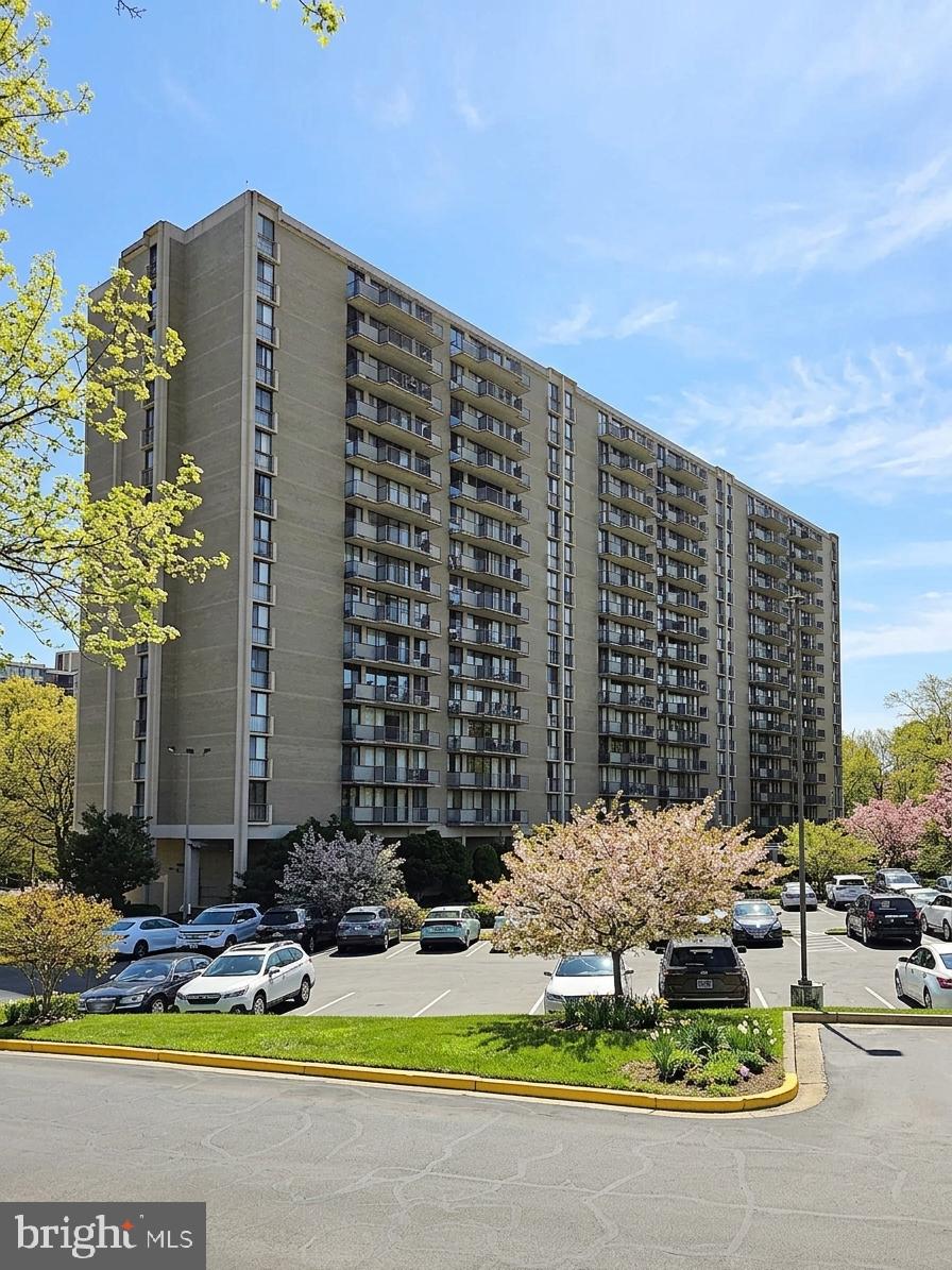 WESTCHESTER PARK - Residential
