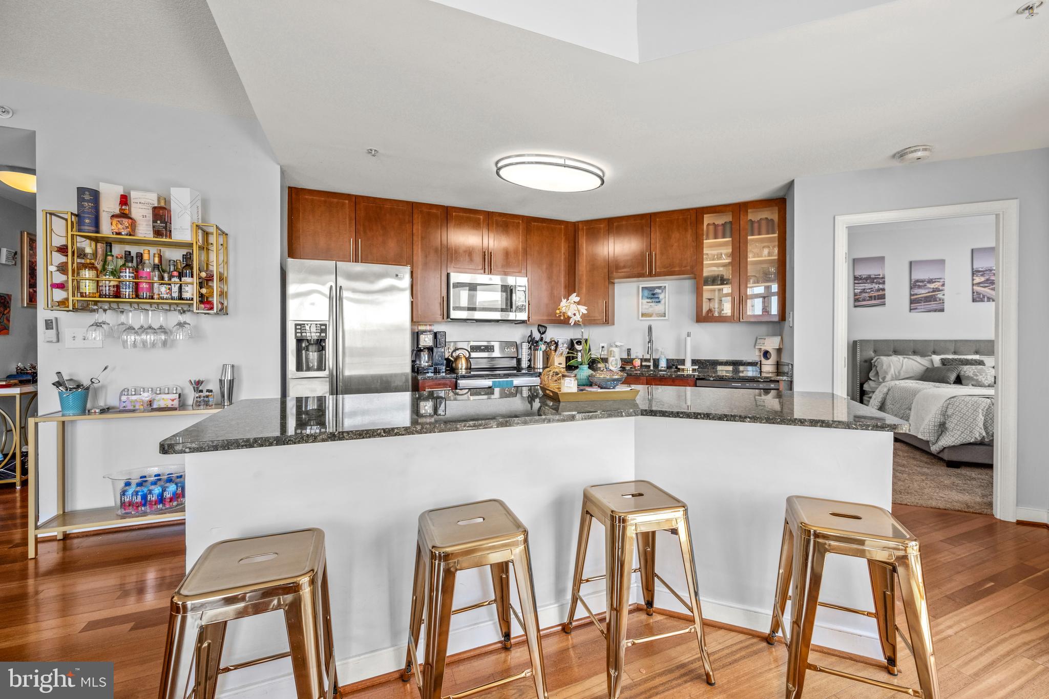 155 POTOMAC PASSAGE 319