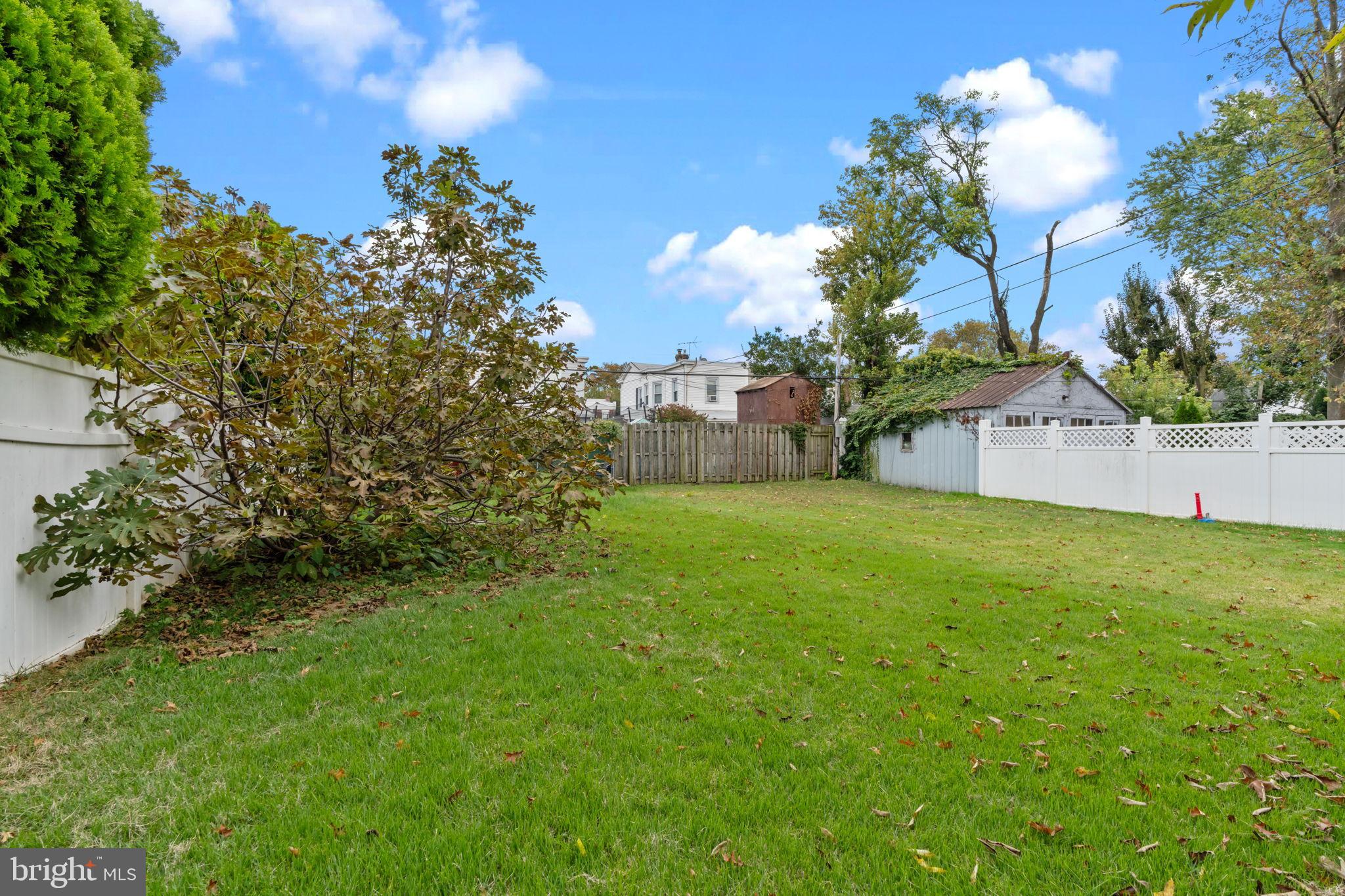 FOX CHASE - Residential Income