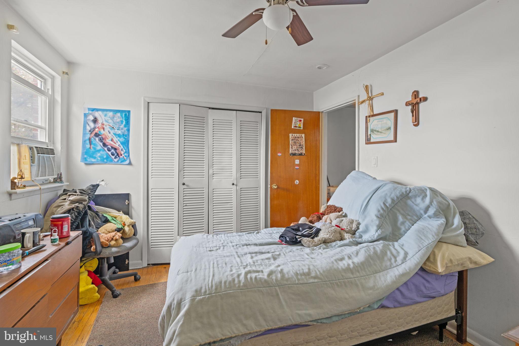 FOX CHASE - Residential Income