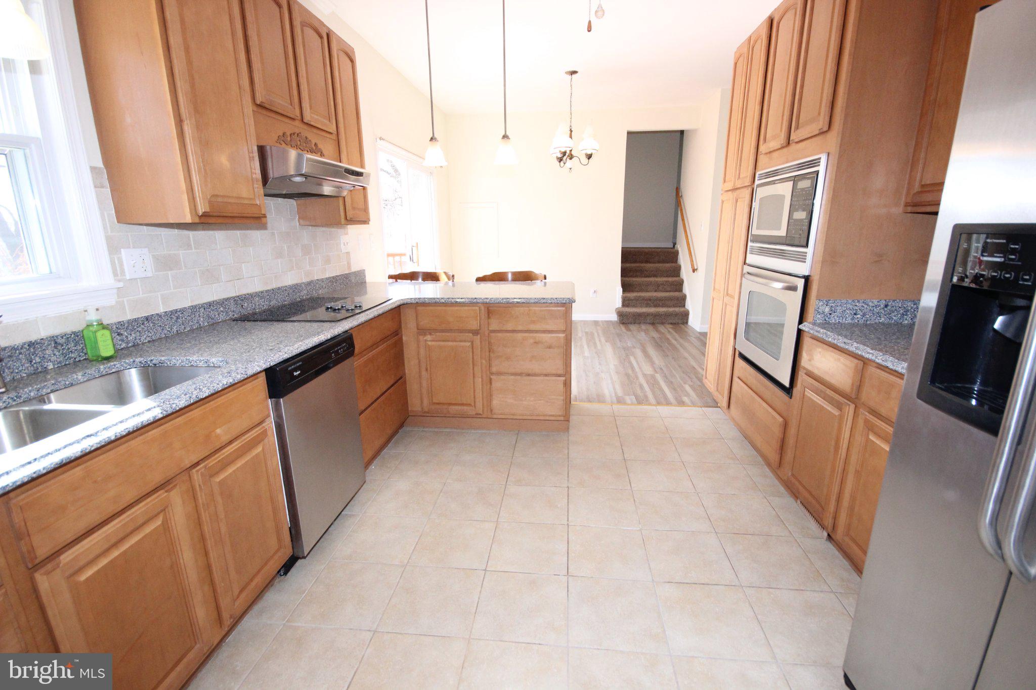 CALVERTON - Residential