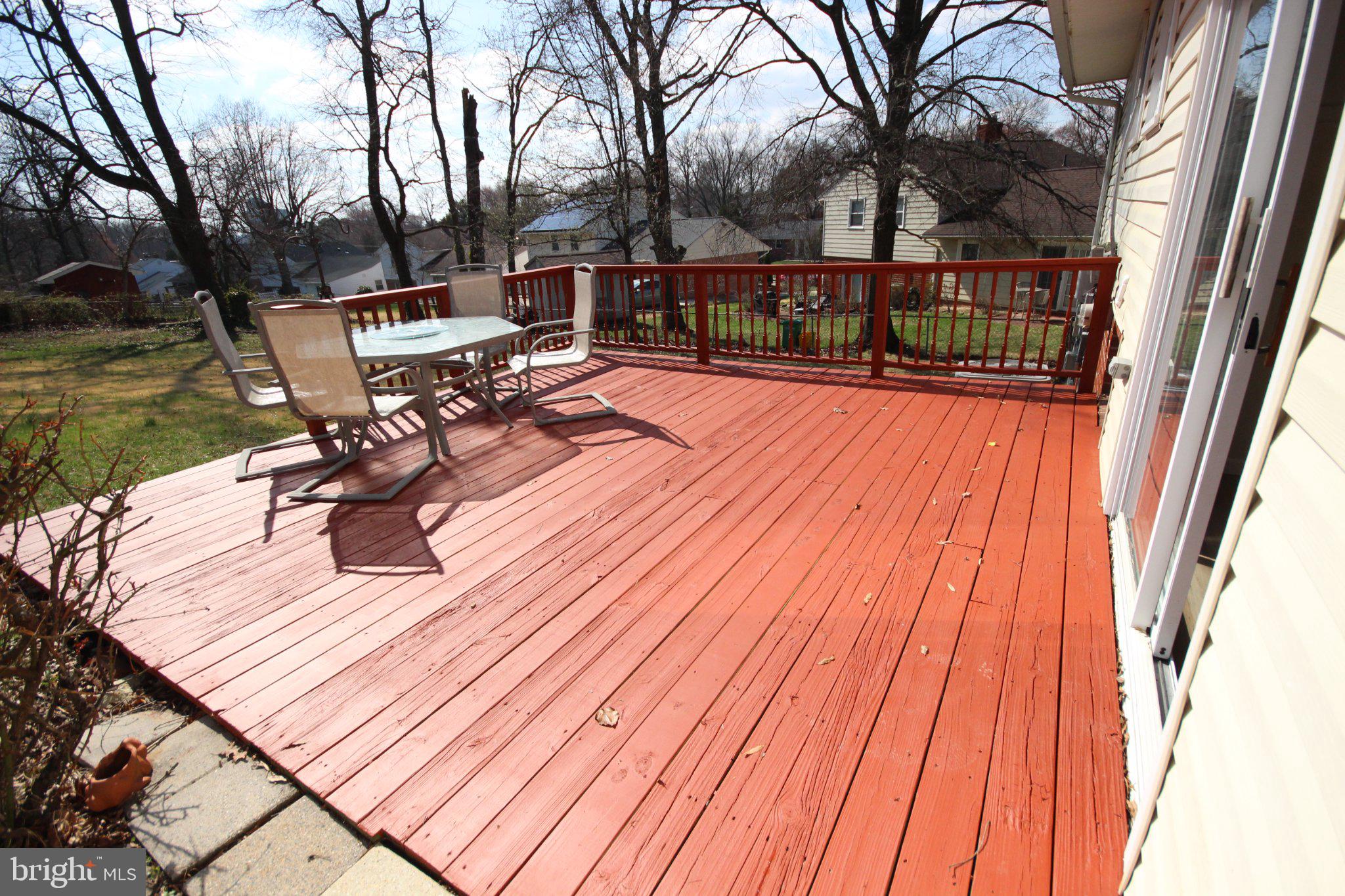 CALVERTON - Residential