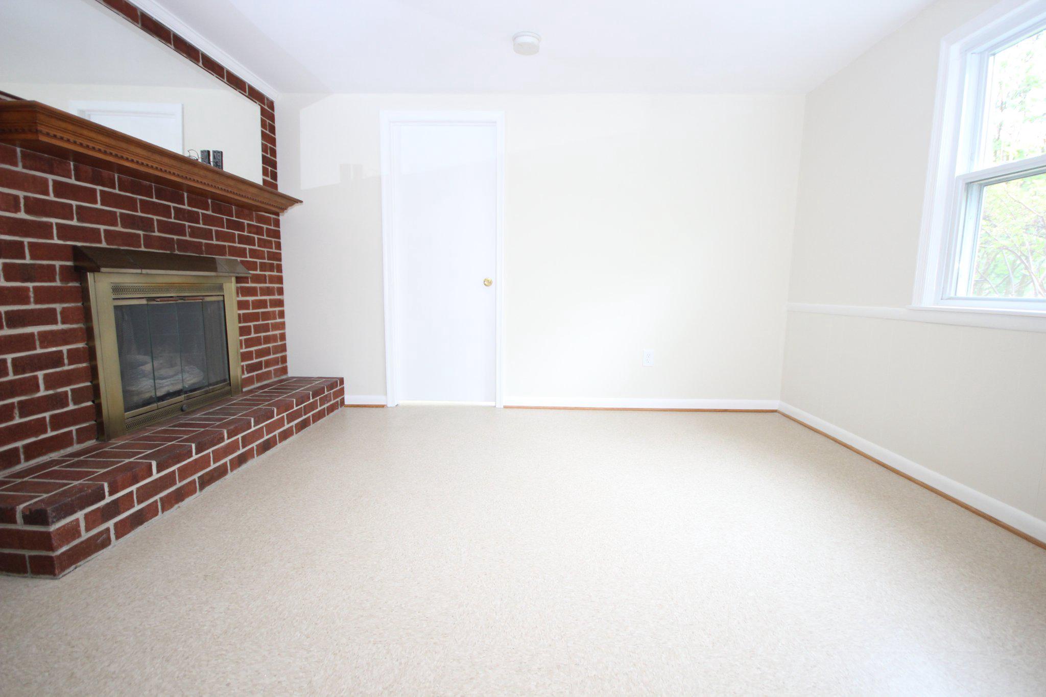 CALVERTON - Residential