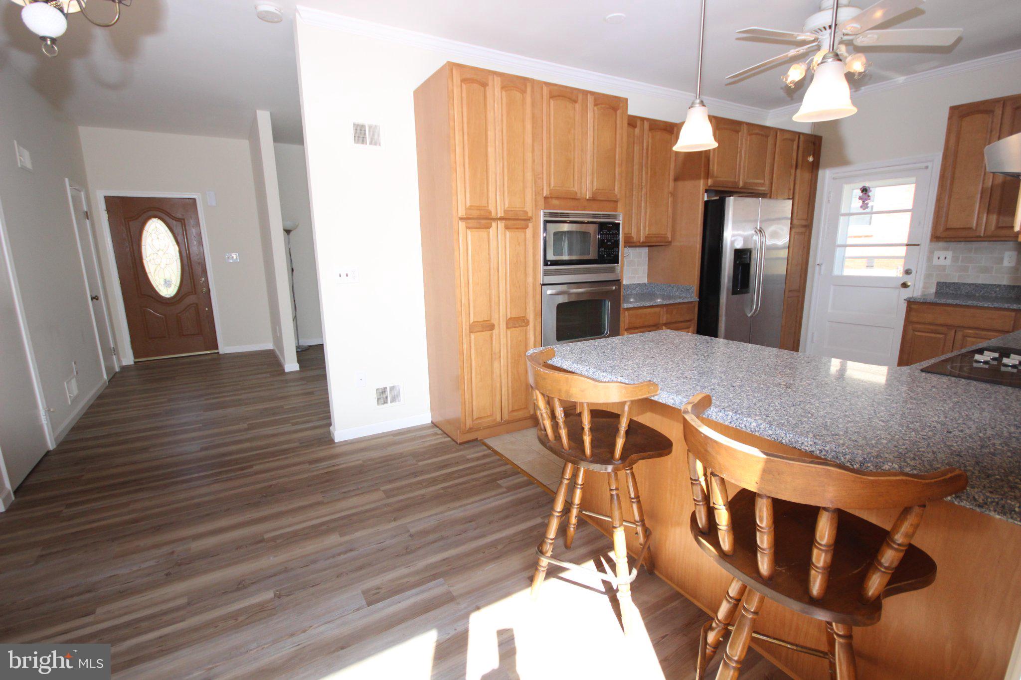 CALVERTON - Residential