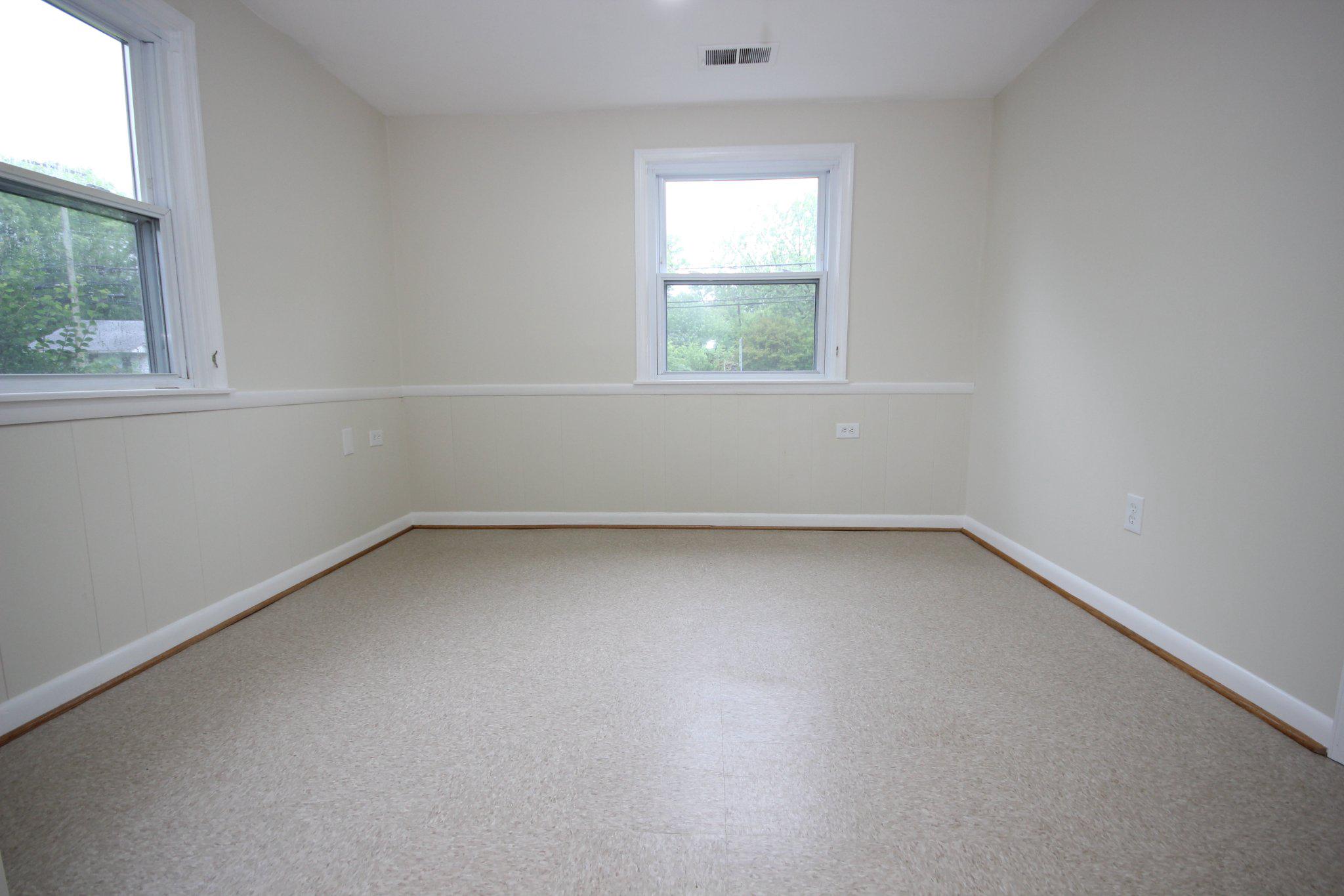 CALVERTON - Residential