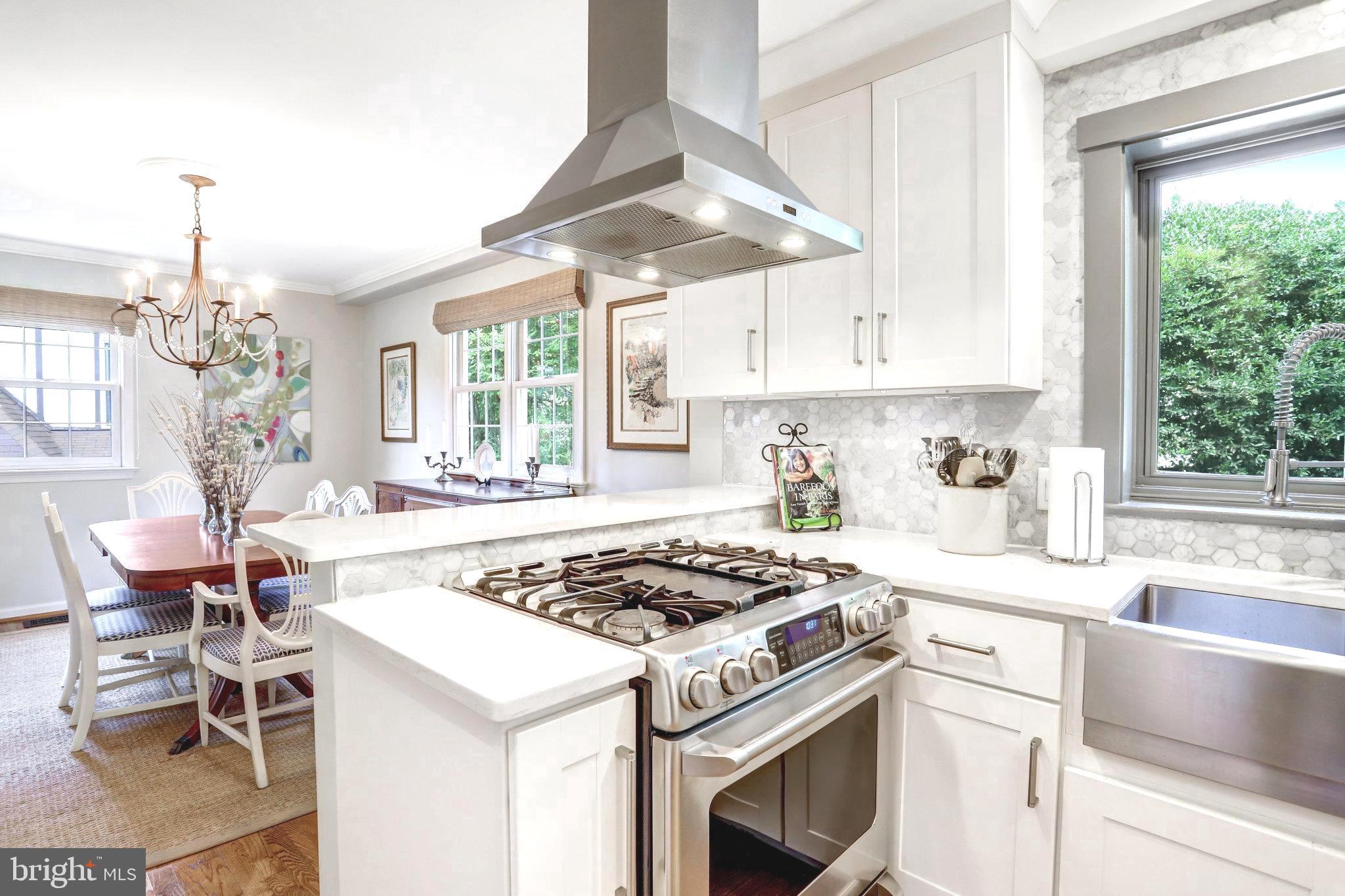 COLLEGE PARK - Residential