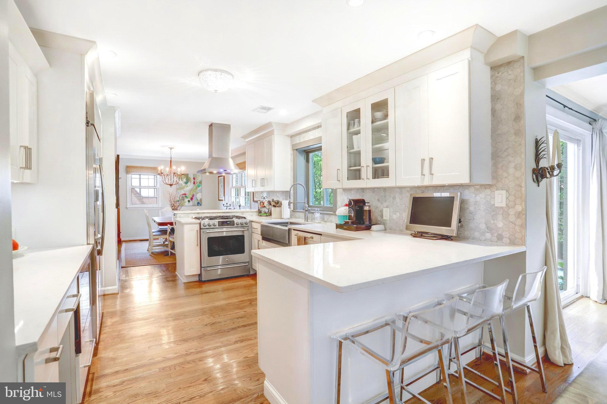 COLLEGE PARK - Residential