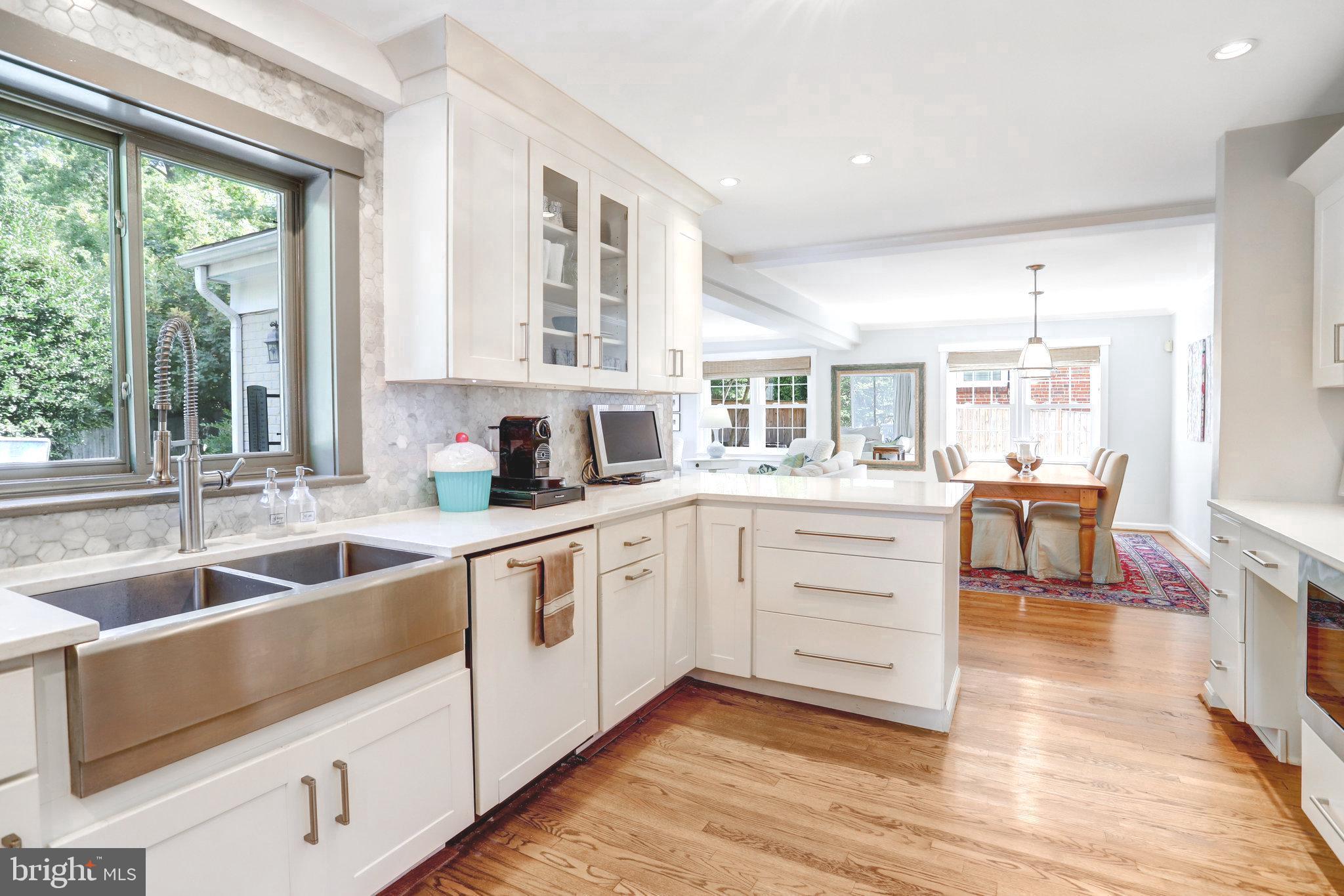 COLLEGE PARK - Residential