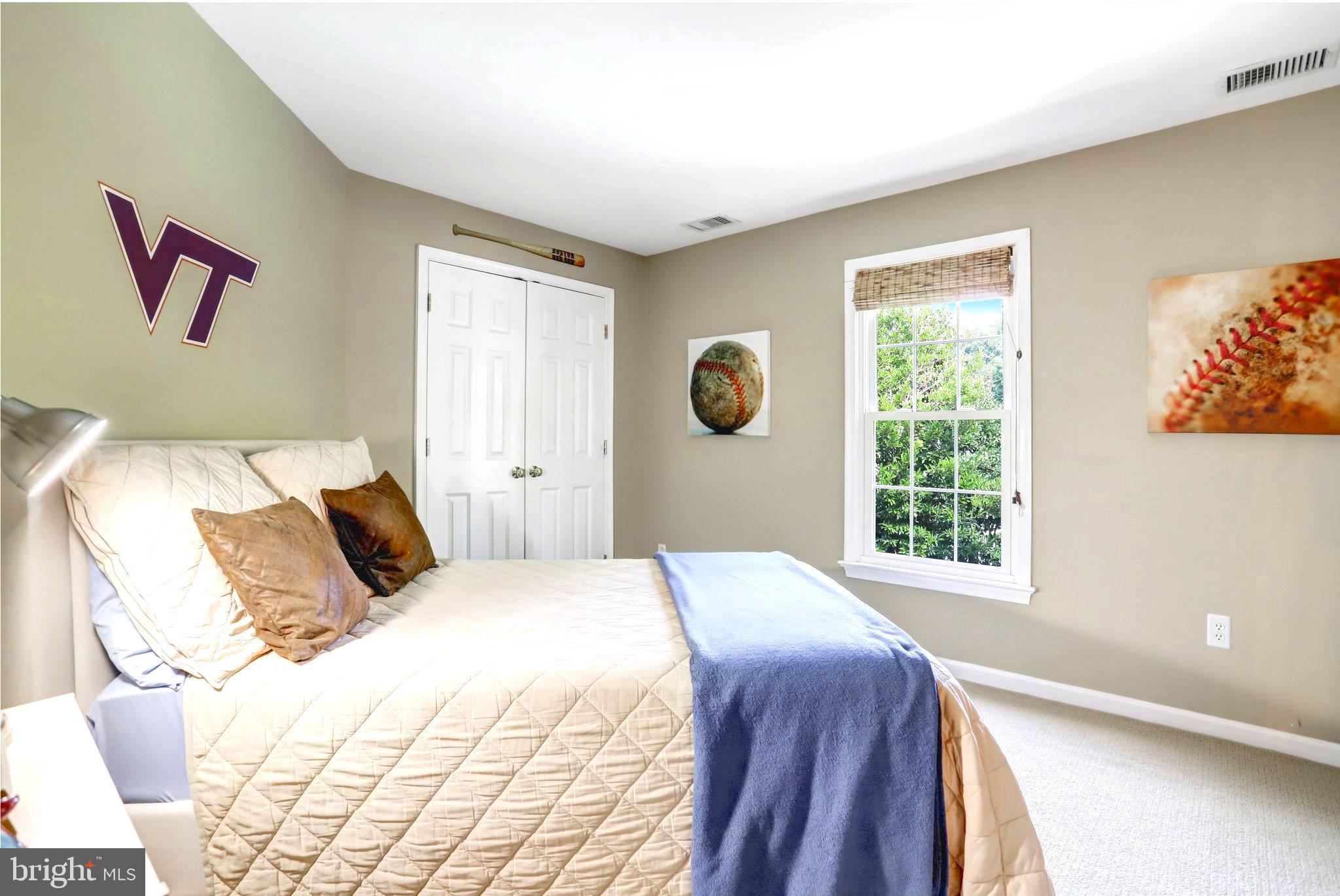 COLLEGE PARK - Residential