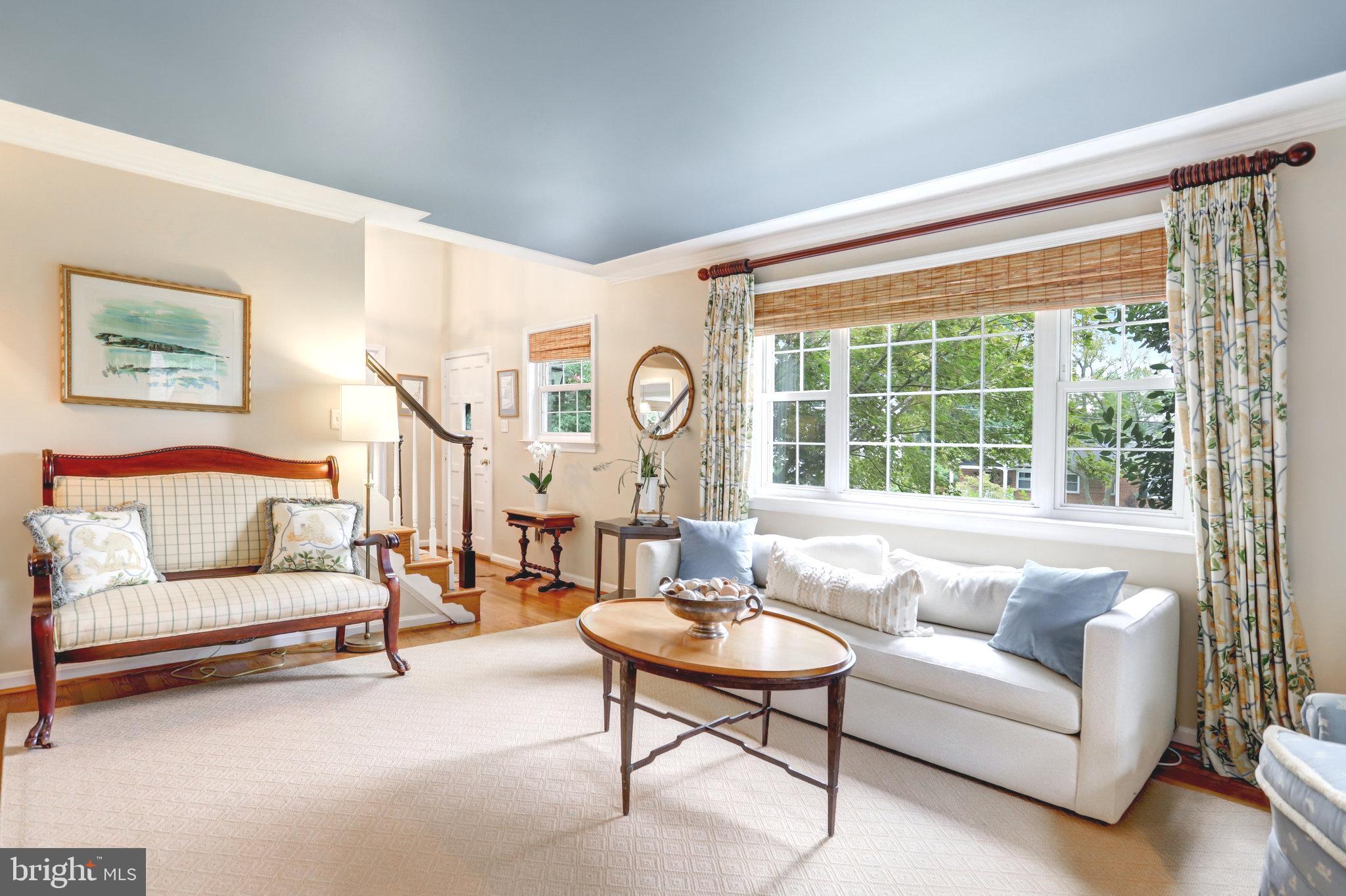 COLLEGE PARK - Residential