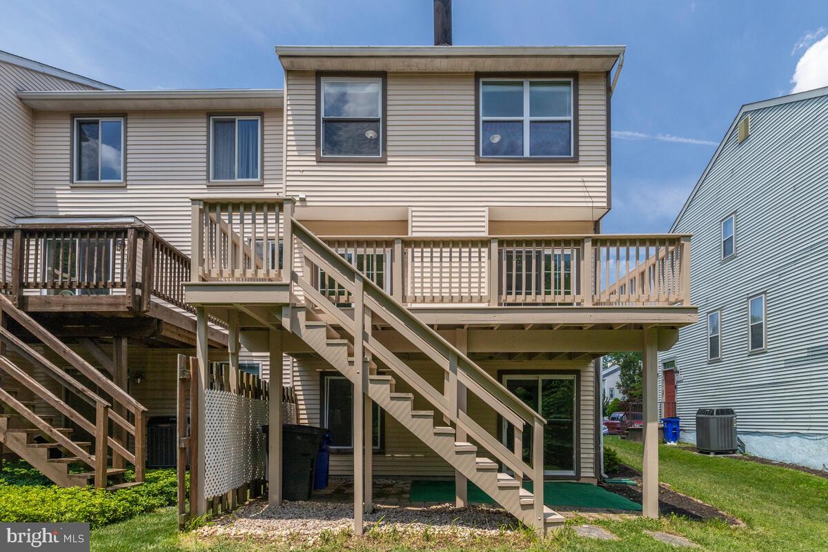 WOODLAND PARK - Residential