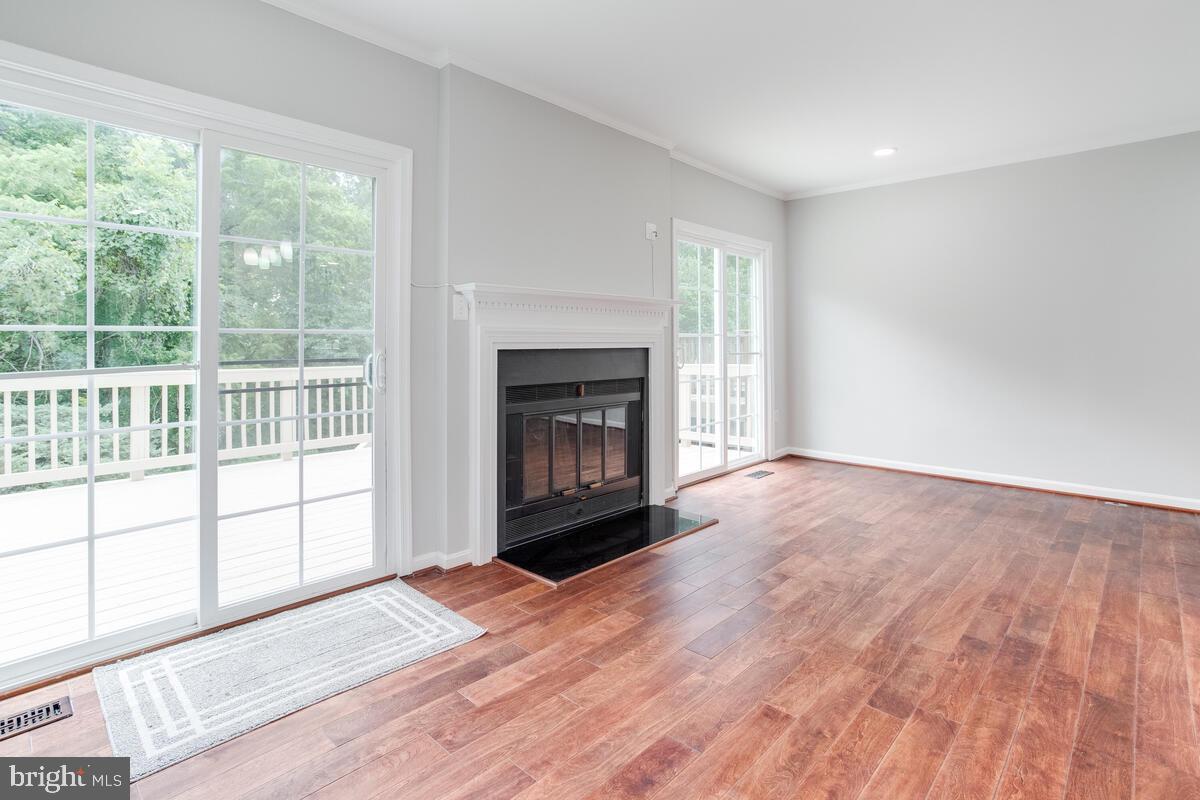 WOODLAND PARK - Residential