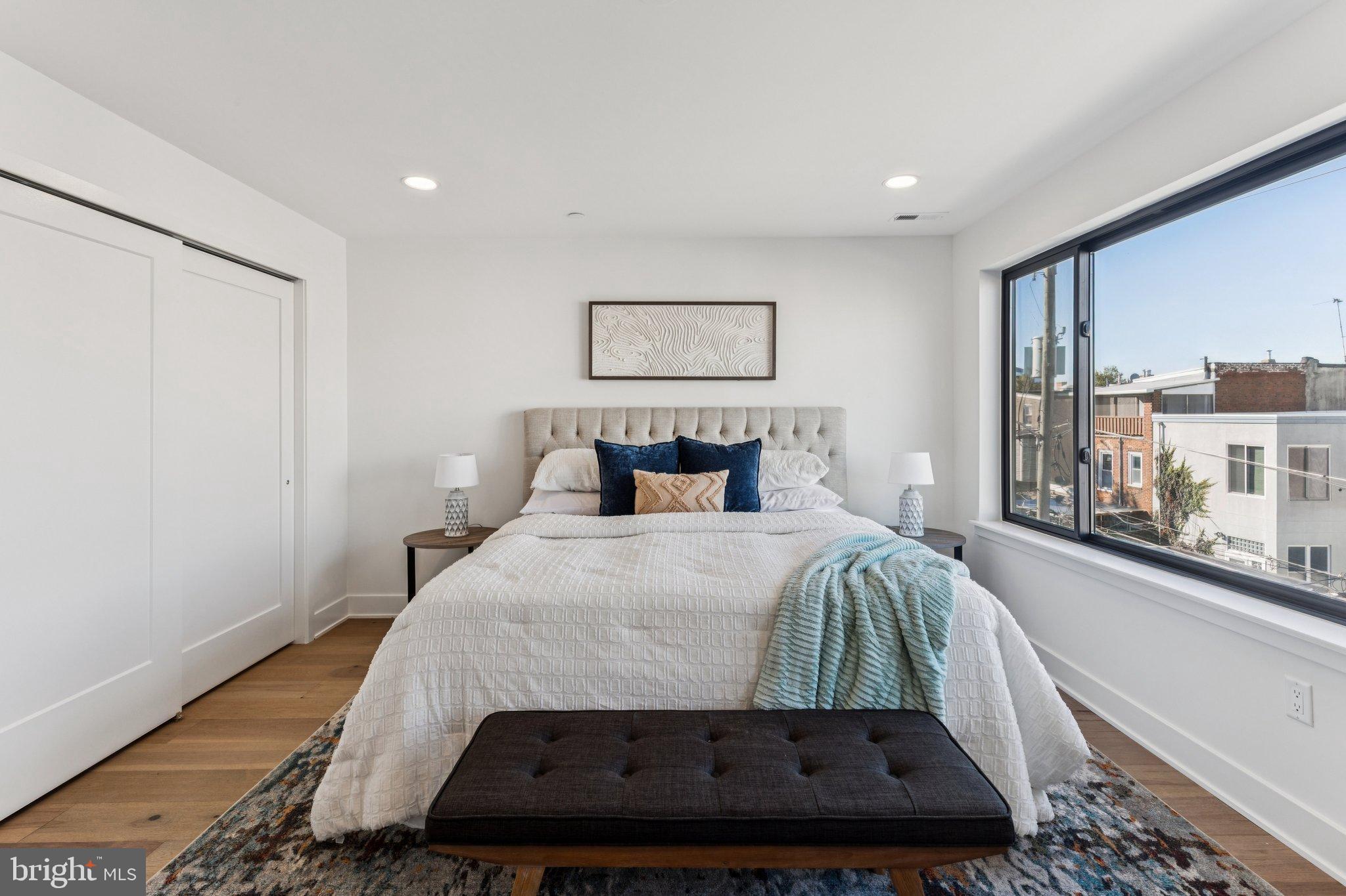 FAIRMOUNT - Residential