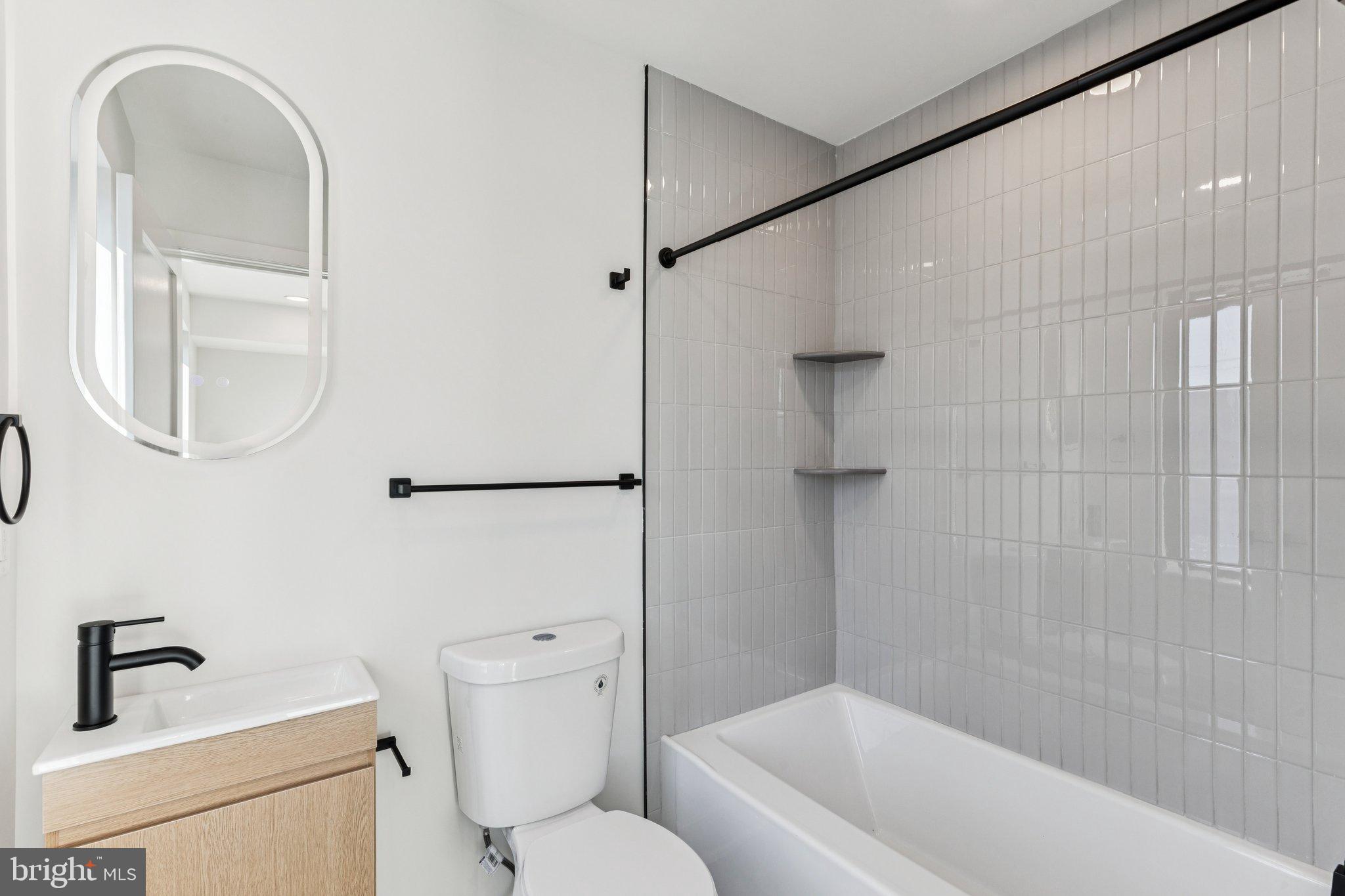 FAIRMOUNT - Residential