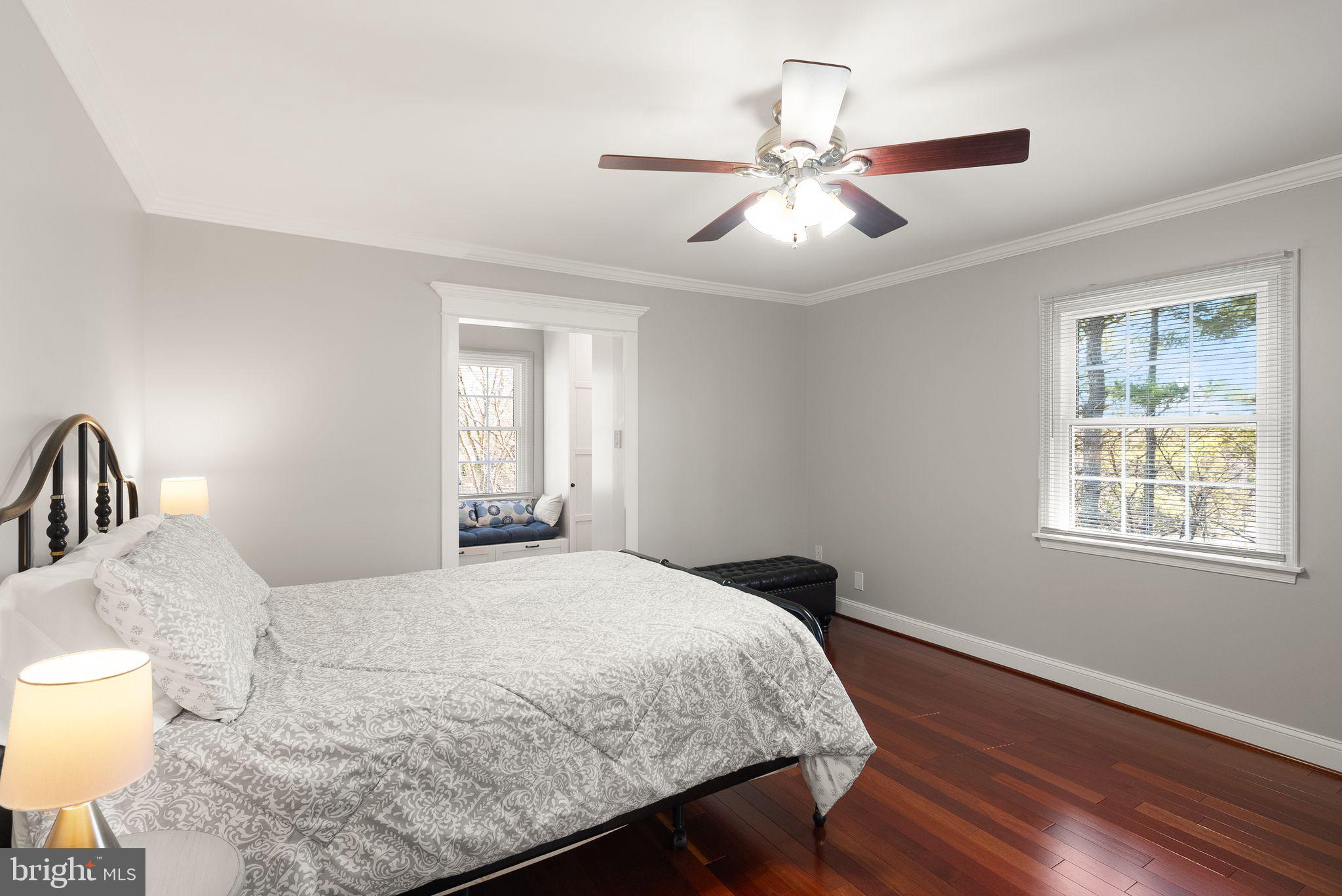 CRESCENT HILLS ESTATES - Residential