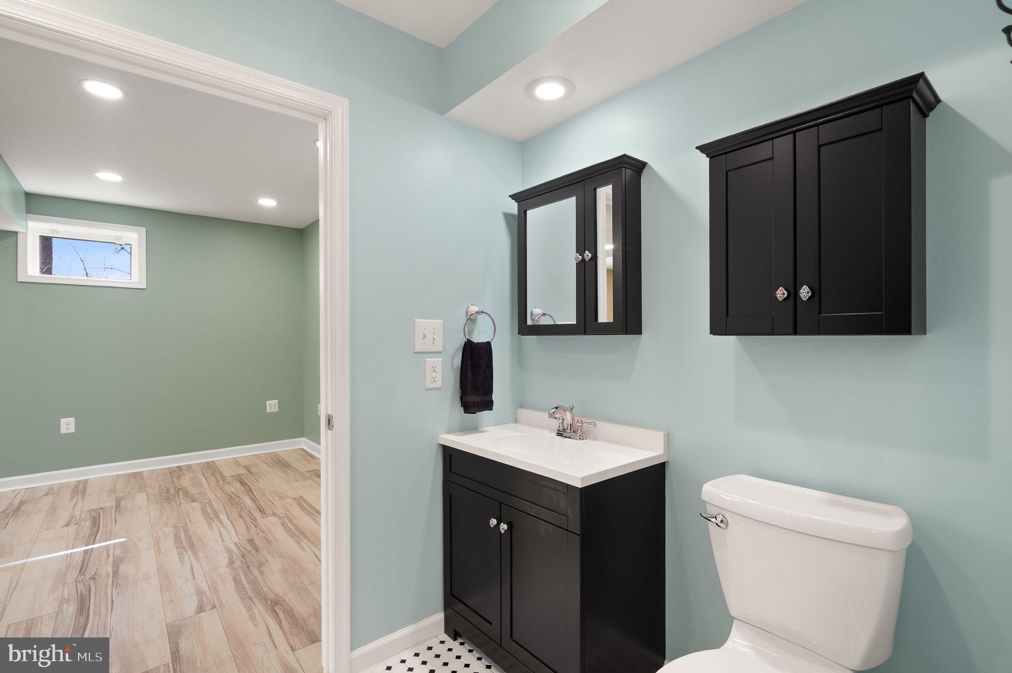 CRESCENT HILLS ESTATES - Residential