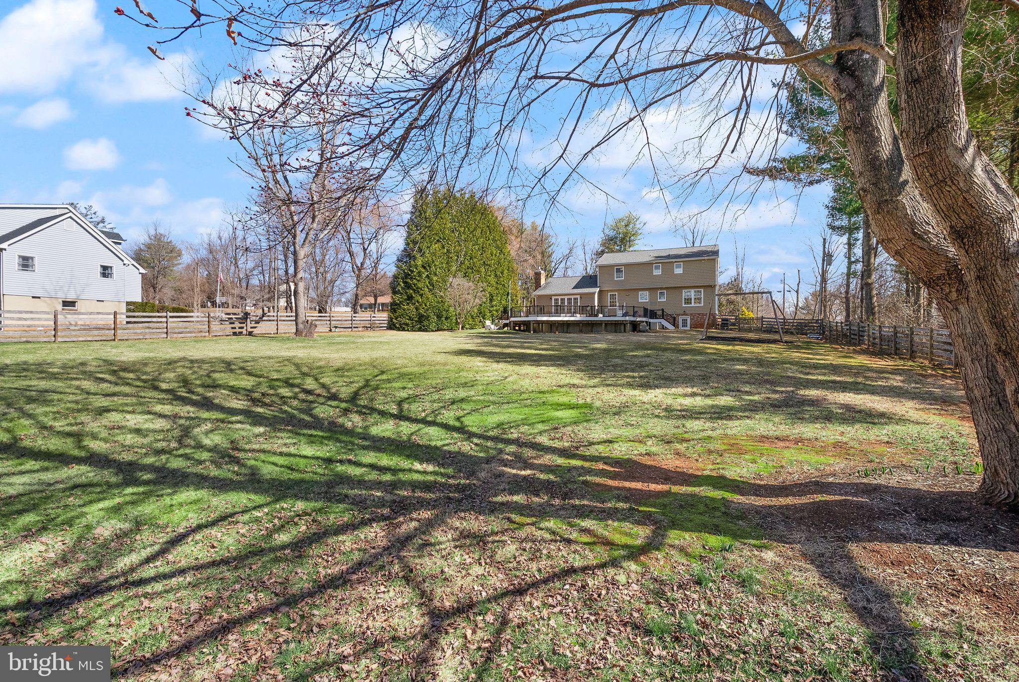 CRESCENT HILLS ESTATES - Residential